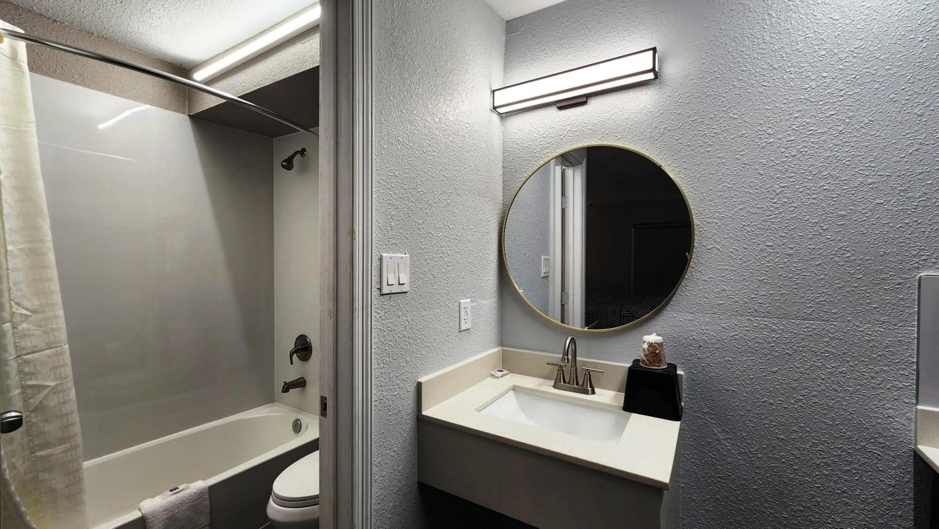 Shower in Studio 6 Alvin, TX