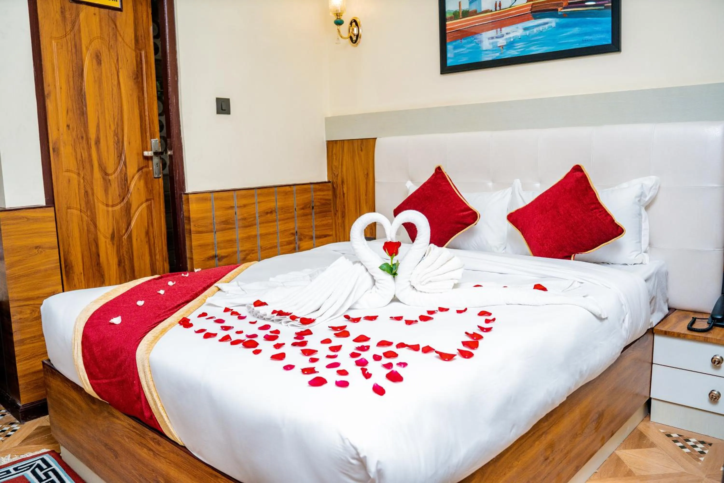 Restaurant/places to eat, Bed in Hotel Palazzo