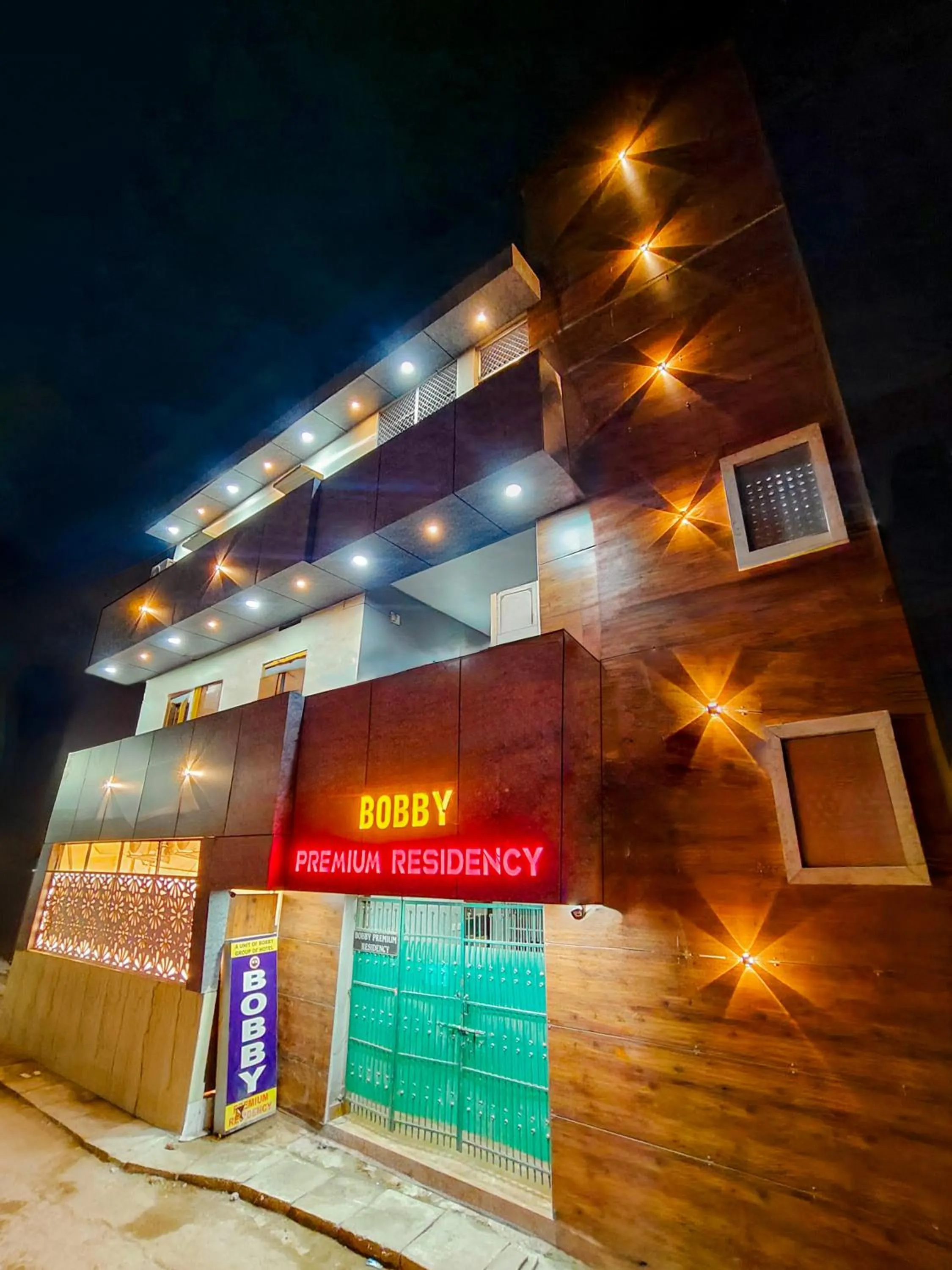 Property building in Bobby Premium Residency 350m from Jagannath temple