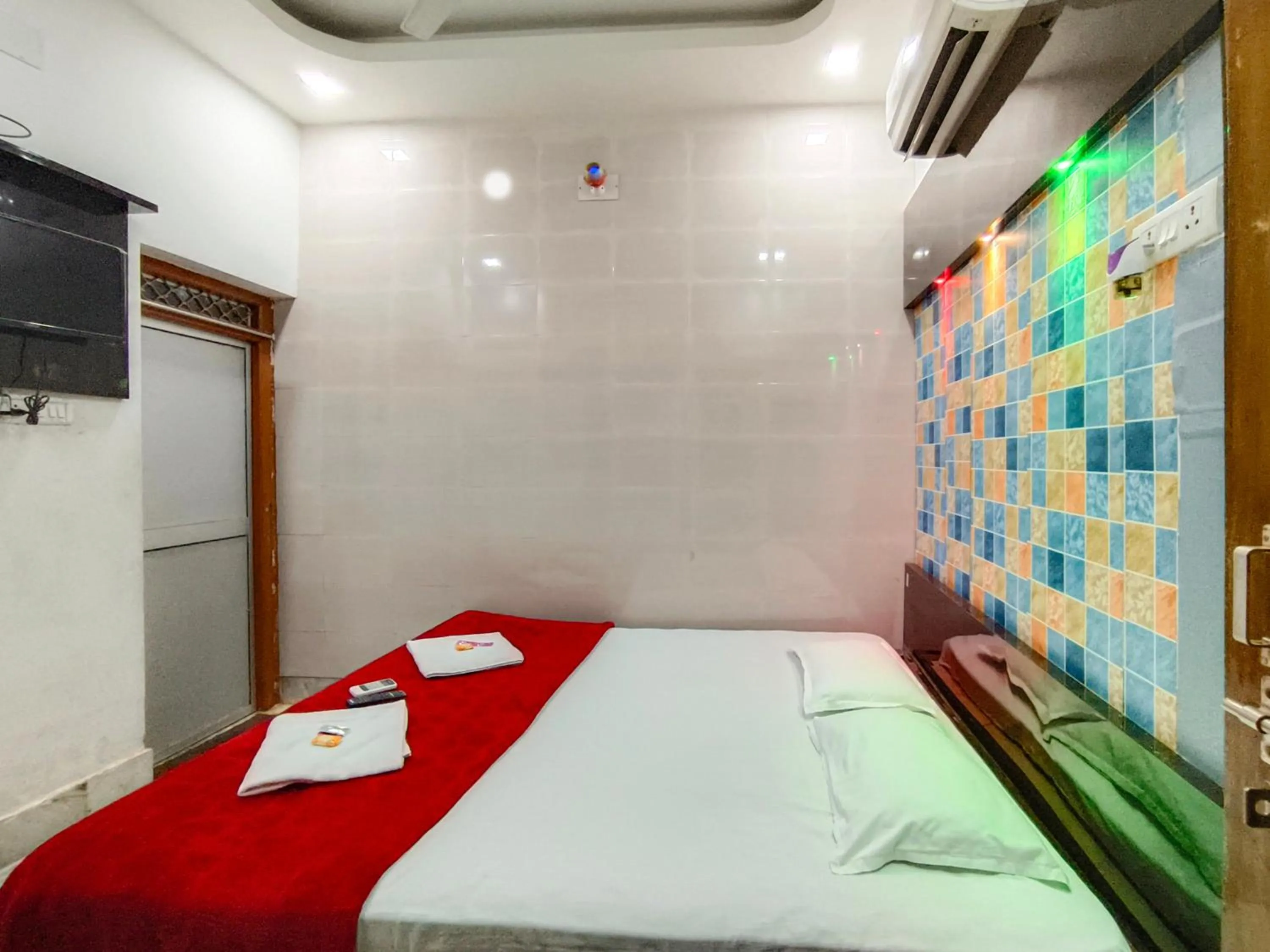 Bedroom, Bed in Bobby Premium Residency 350m from Jagannath temple