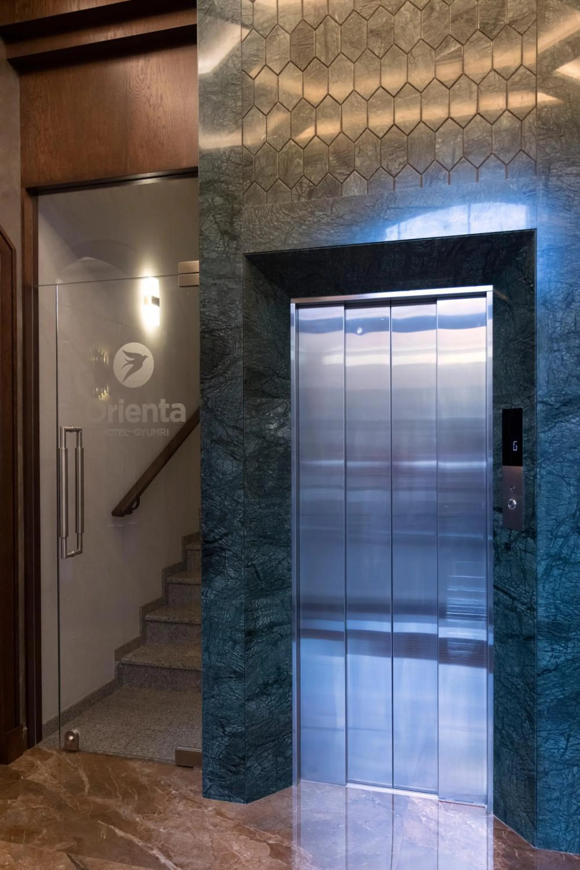 elevator in Orienta Hotel Gyumri