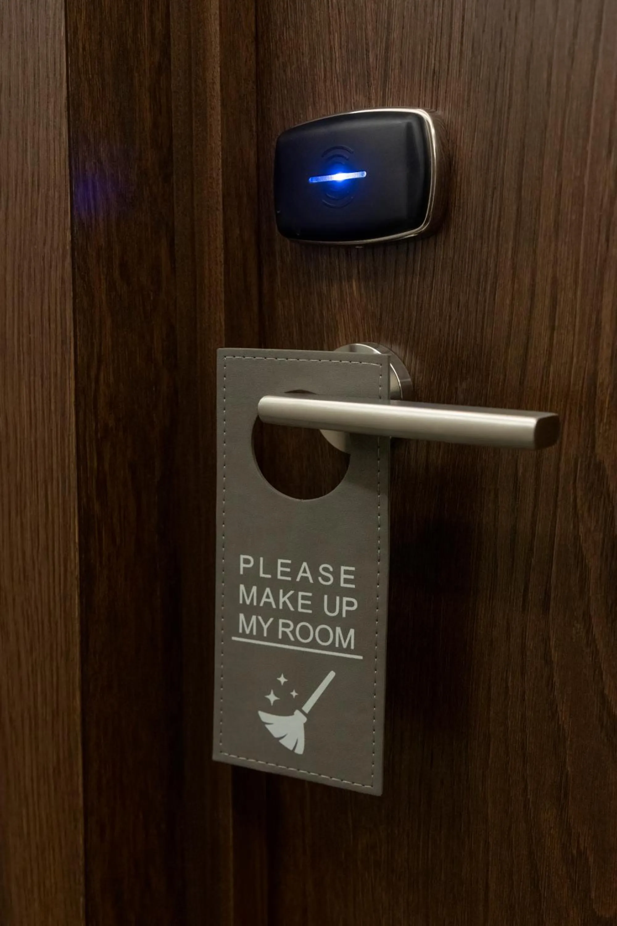 Text overlay in Orienta Hotel Gyumri