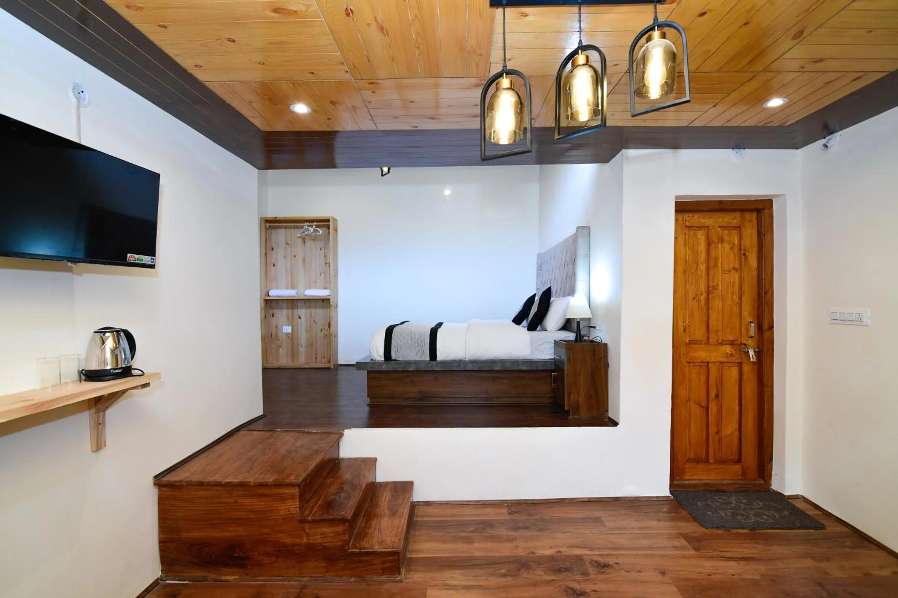 Bed in Thiksay Organic Resort and Retreat