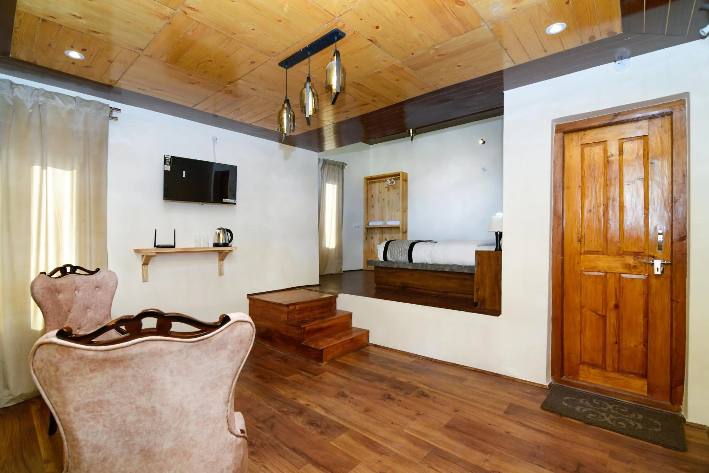 TV and multimedia in Thiksay Organic Resort and Retreat