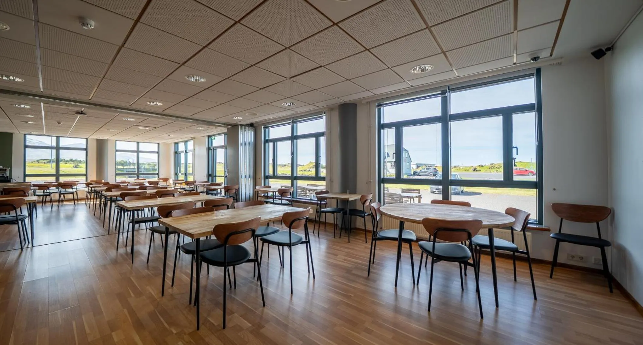 Restaurant/places to eat in Adventure Hotel Hellissandur