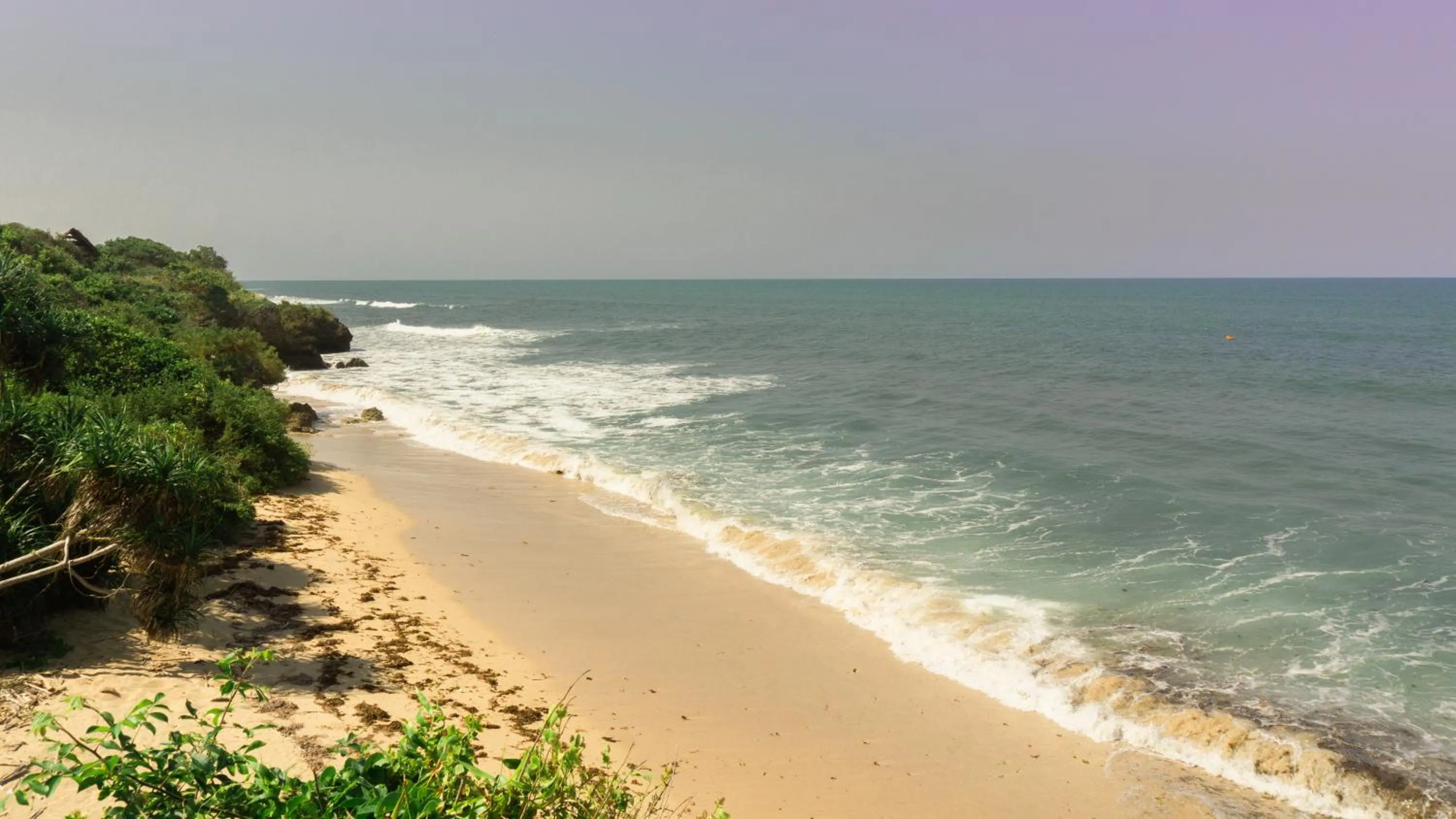 Beach in Pangani Cliffs Lodge