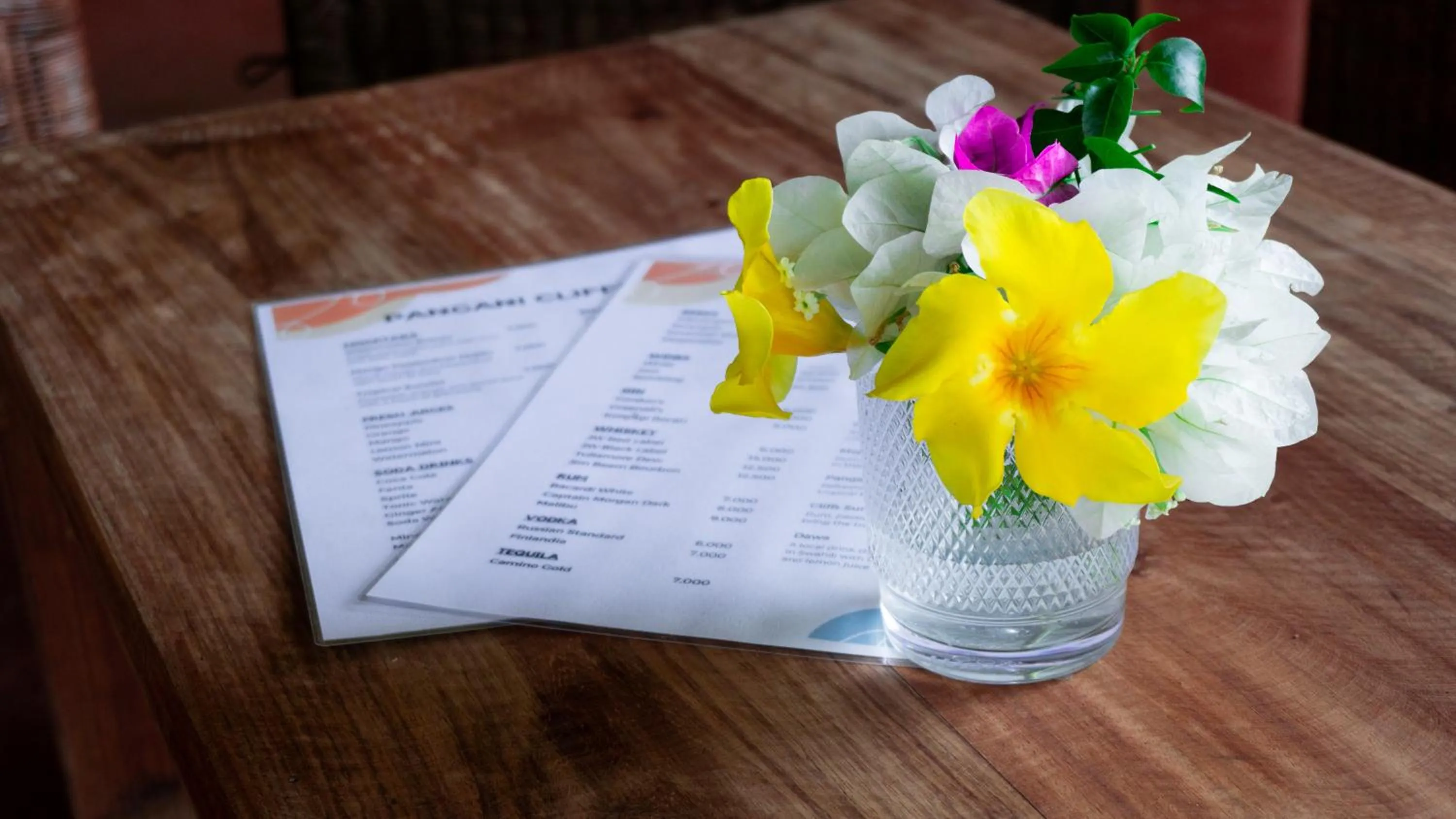 Restaurant/places to eat in Pangani Cliffs Lodge