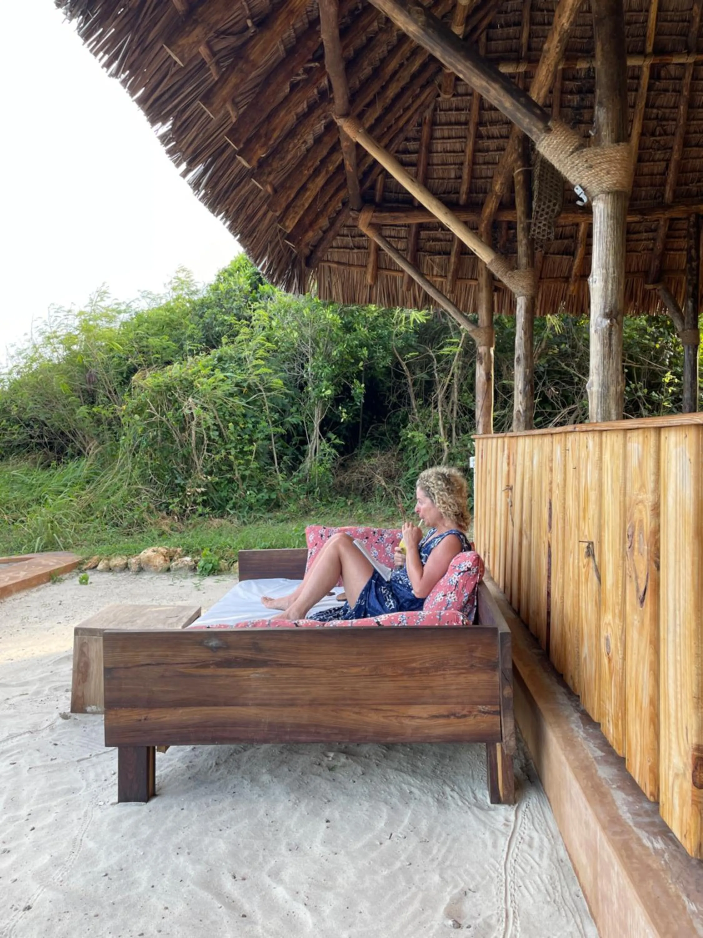 sunbed in Pangani Cliffs Lodge