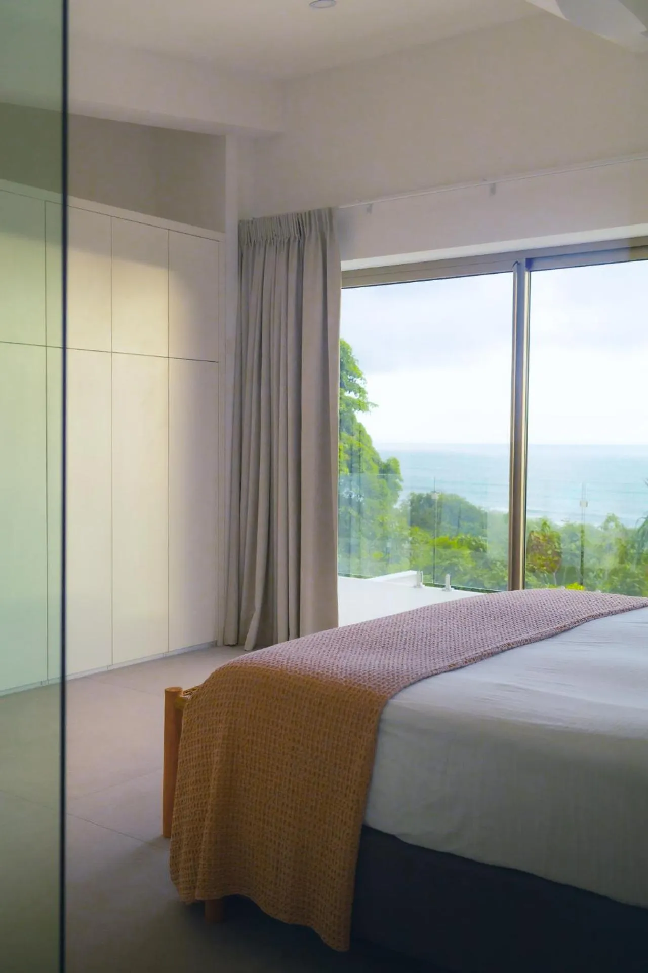 Bedroom in Akwa Santa Teresa