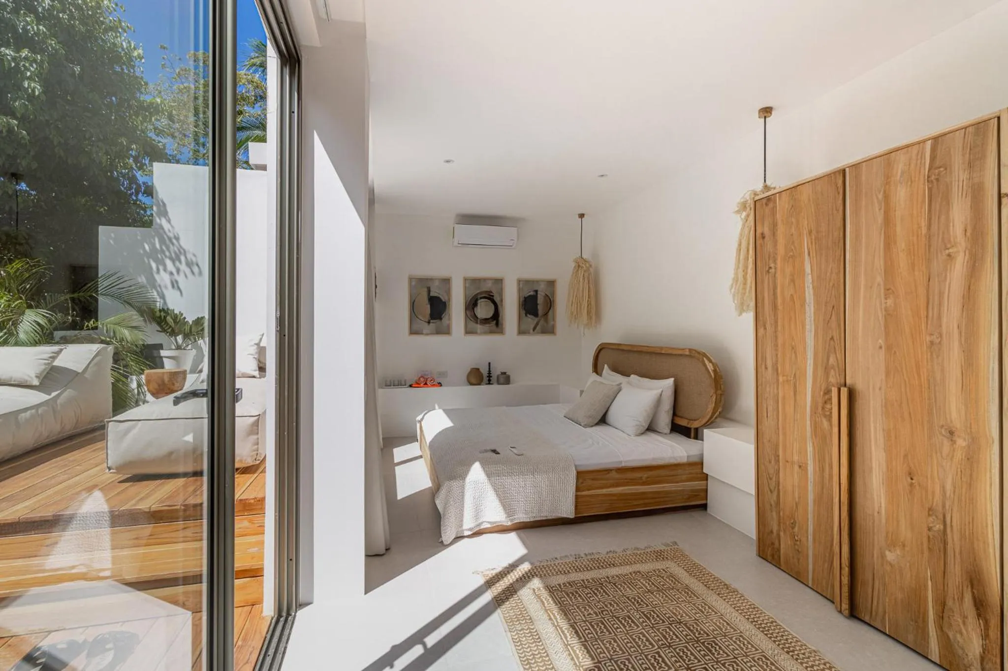 Bedroom in Akwa Santa Teresa