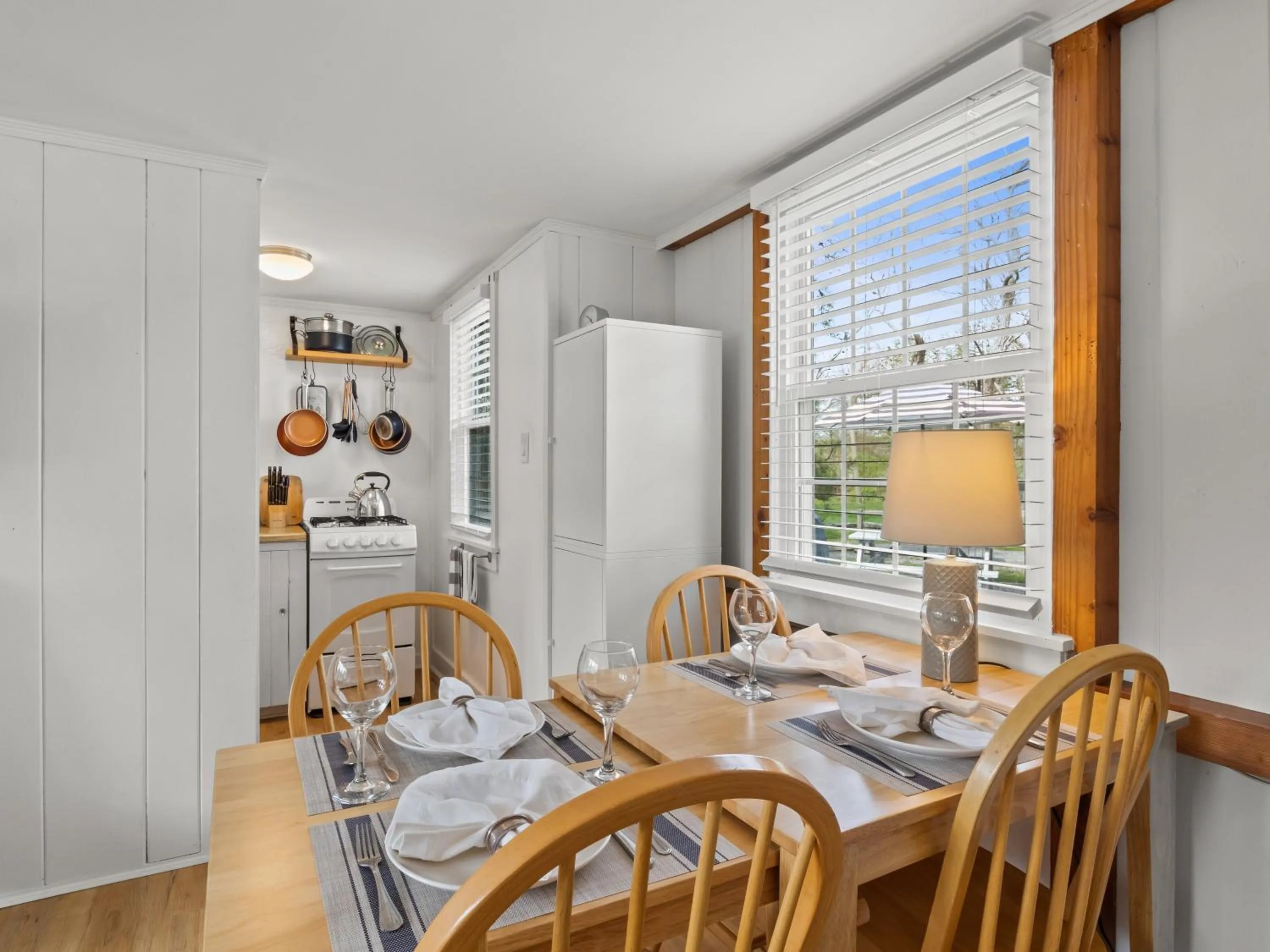 Dining area in The Seagrove Suites & Guest Rooms
