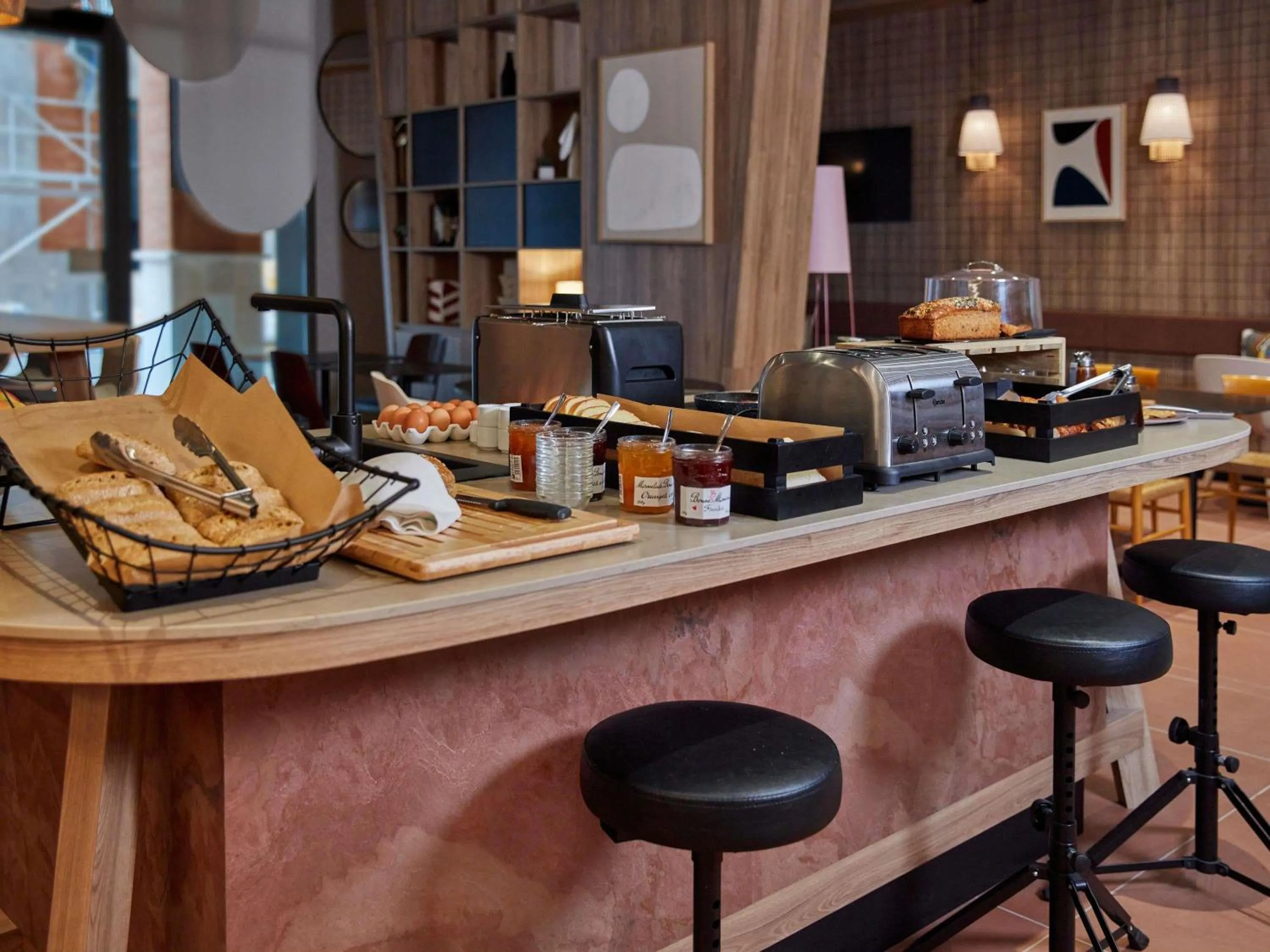 Breakfast in Aparthotel Adagio Original Toulouse Centre La Grave