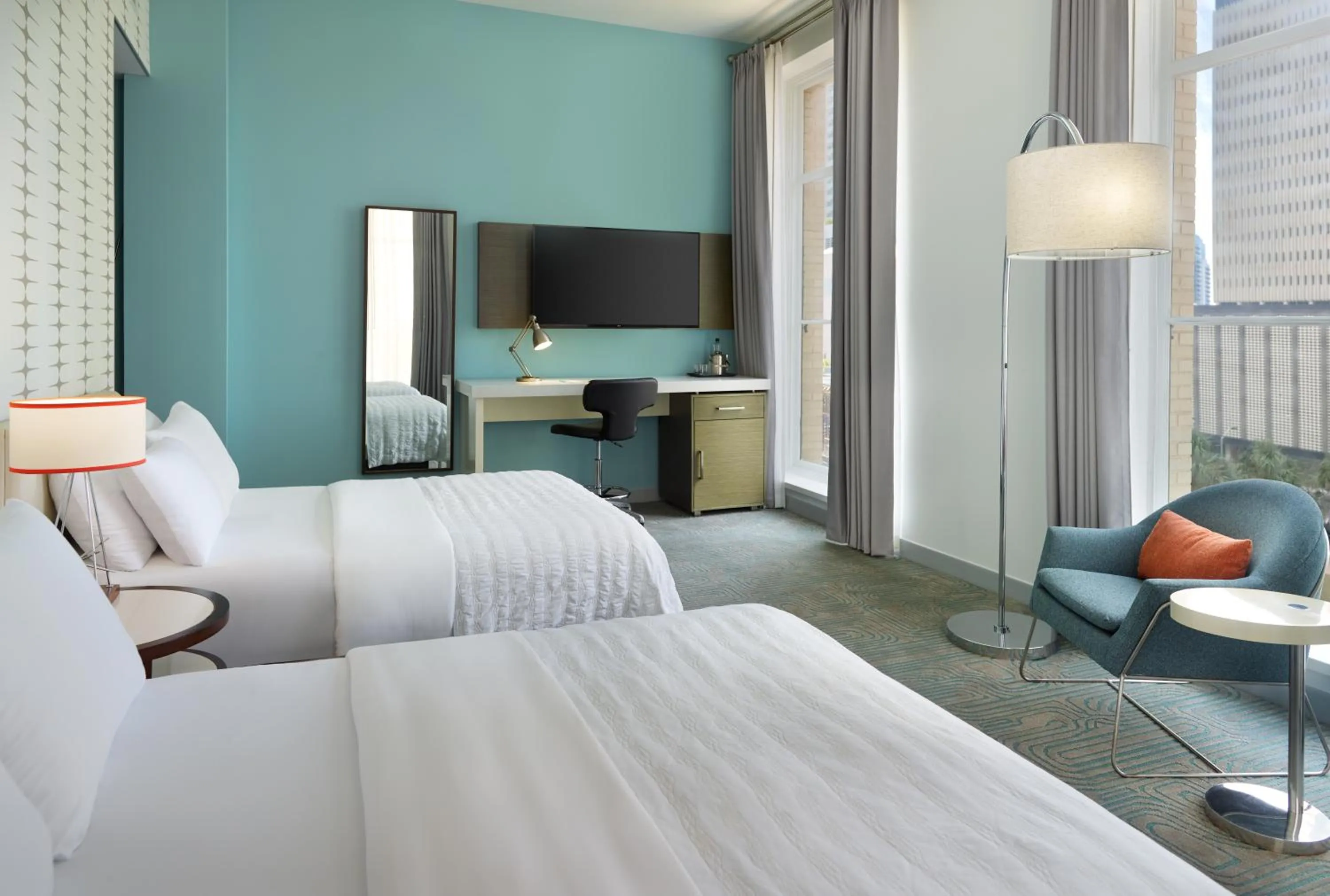 Bedroom, Bed in Le Meridien Tampa, The Courthouse