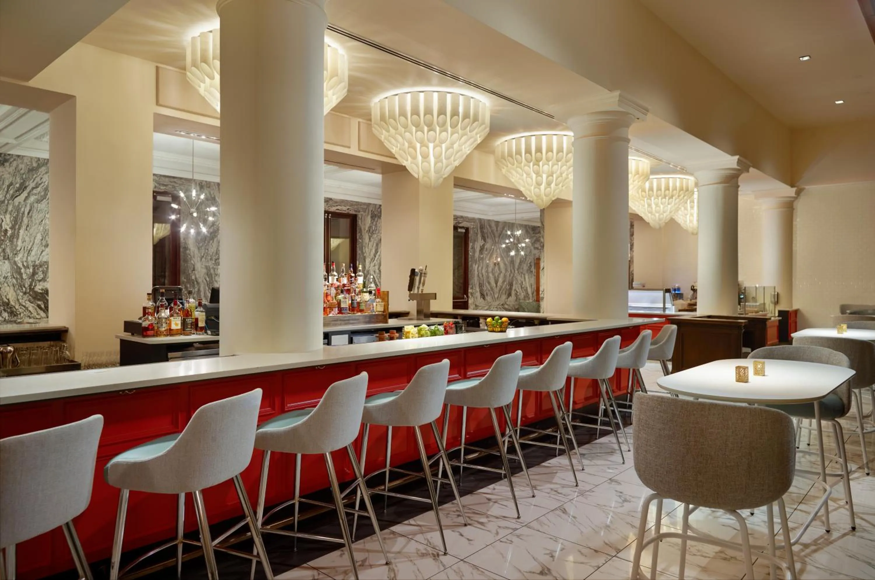 Restaurant/places to eat in Le Meridien Tampa, The Courthouse