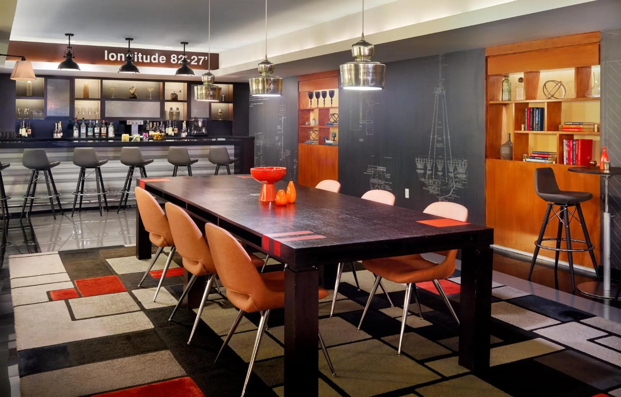 Restaurant/places to eat in Le Meridien Tampa, The Courthouse