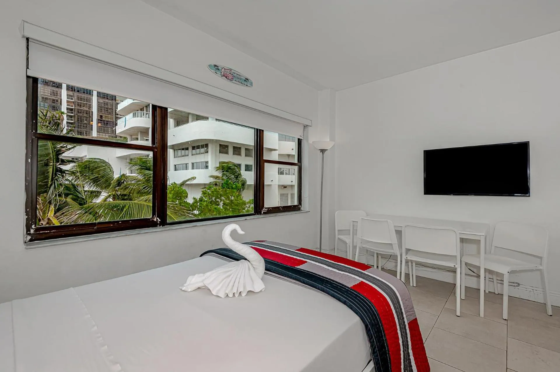 Bed in Beach Front Studio Miami Beach