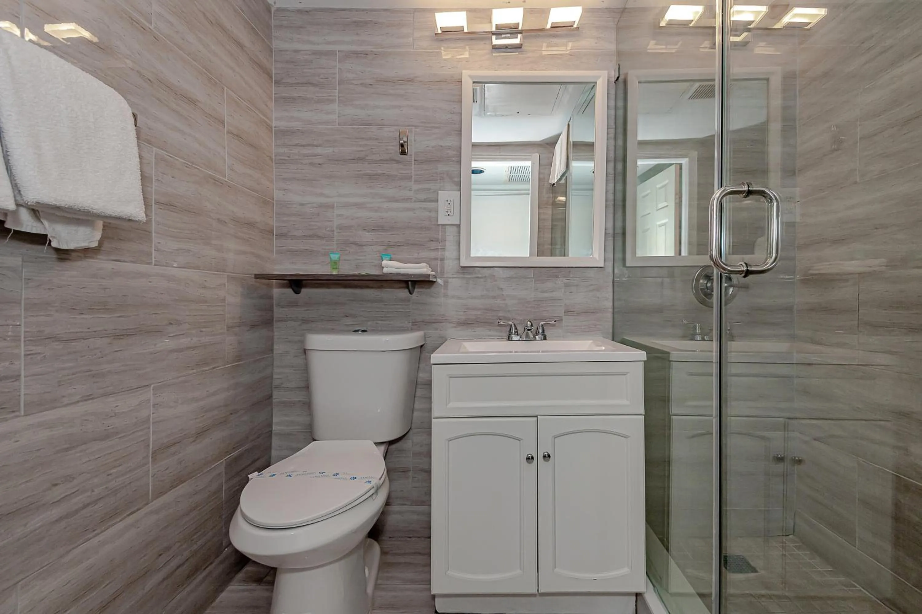 Beach Front Studio Miami Beach