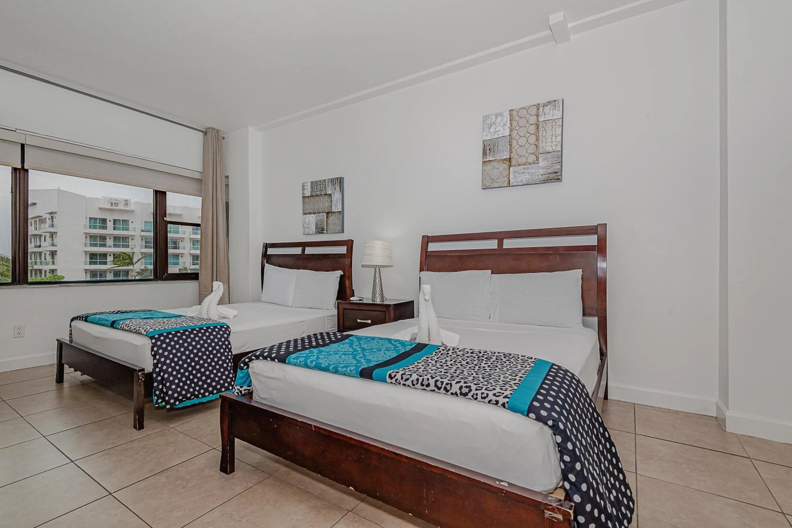 Bed in Beach Front Studio Miami Beach