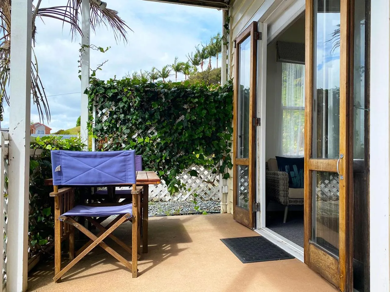Patio in Mangonui Waterfront Apartments