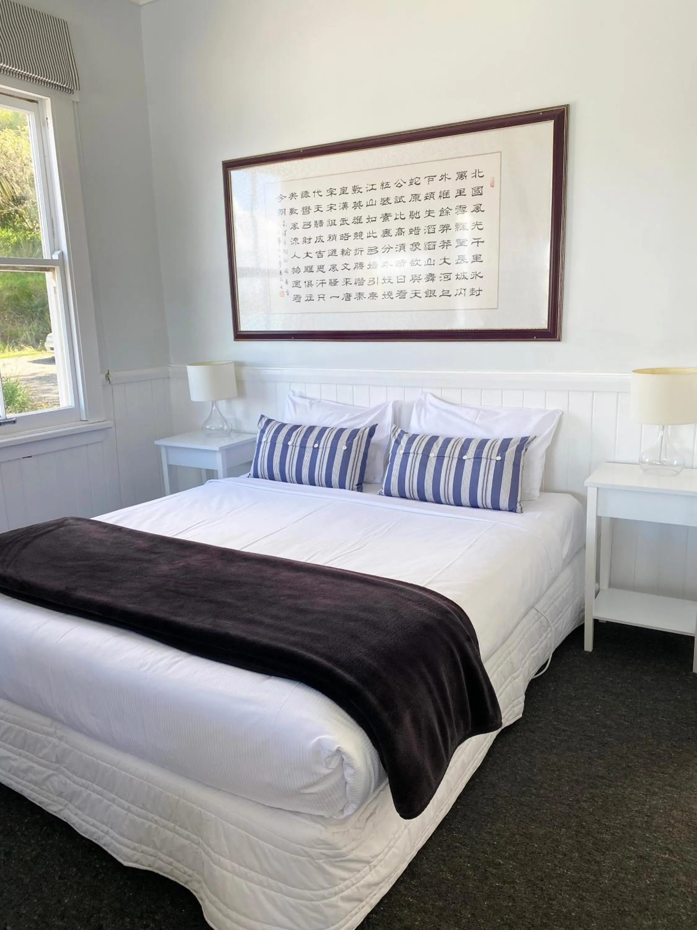 Bed in Mangonui Waterfront Apartments
