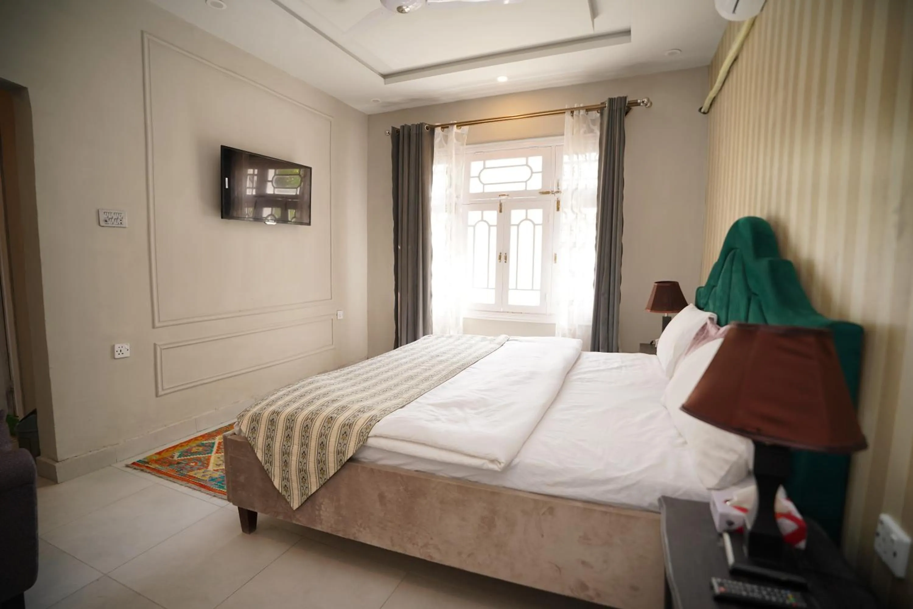 Bedroom in Green orchard skardu