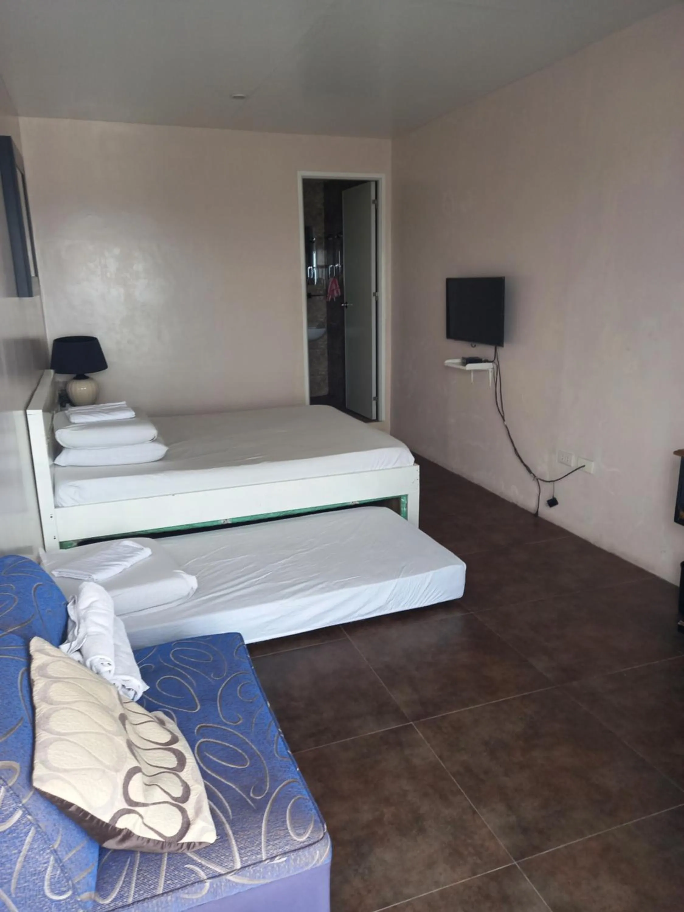 Bedroom, Bed in Germaroze