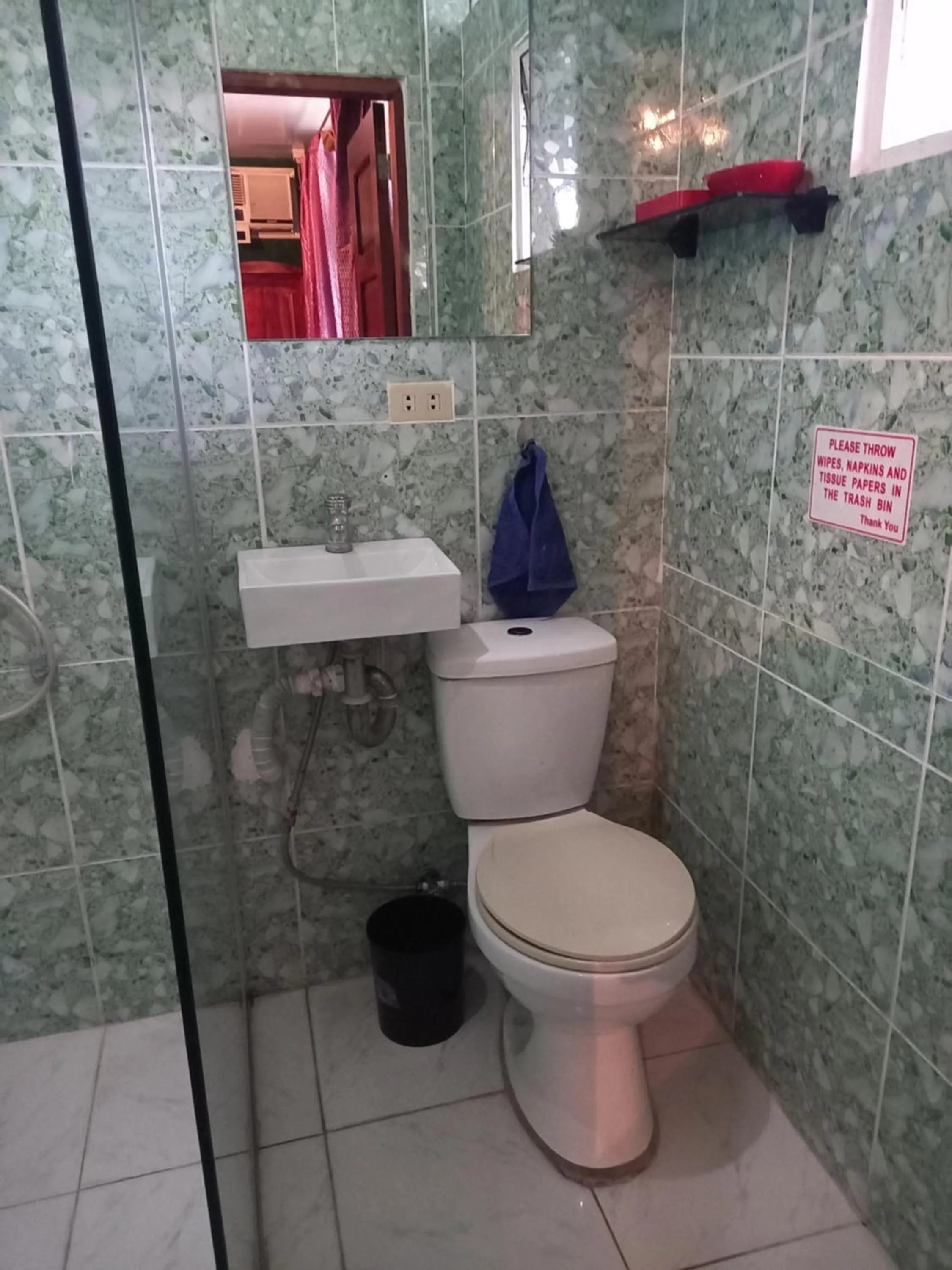 Toilet in Germaroze