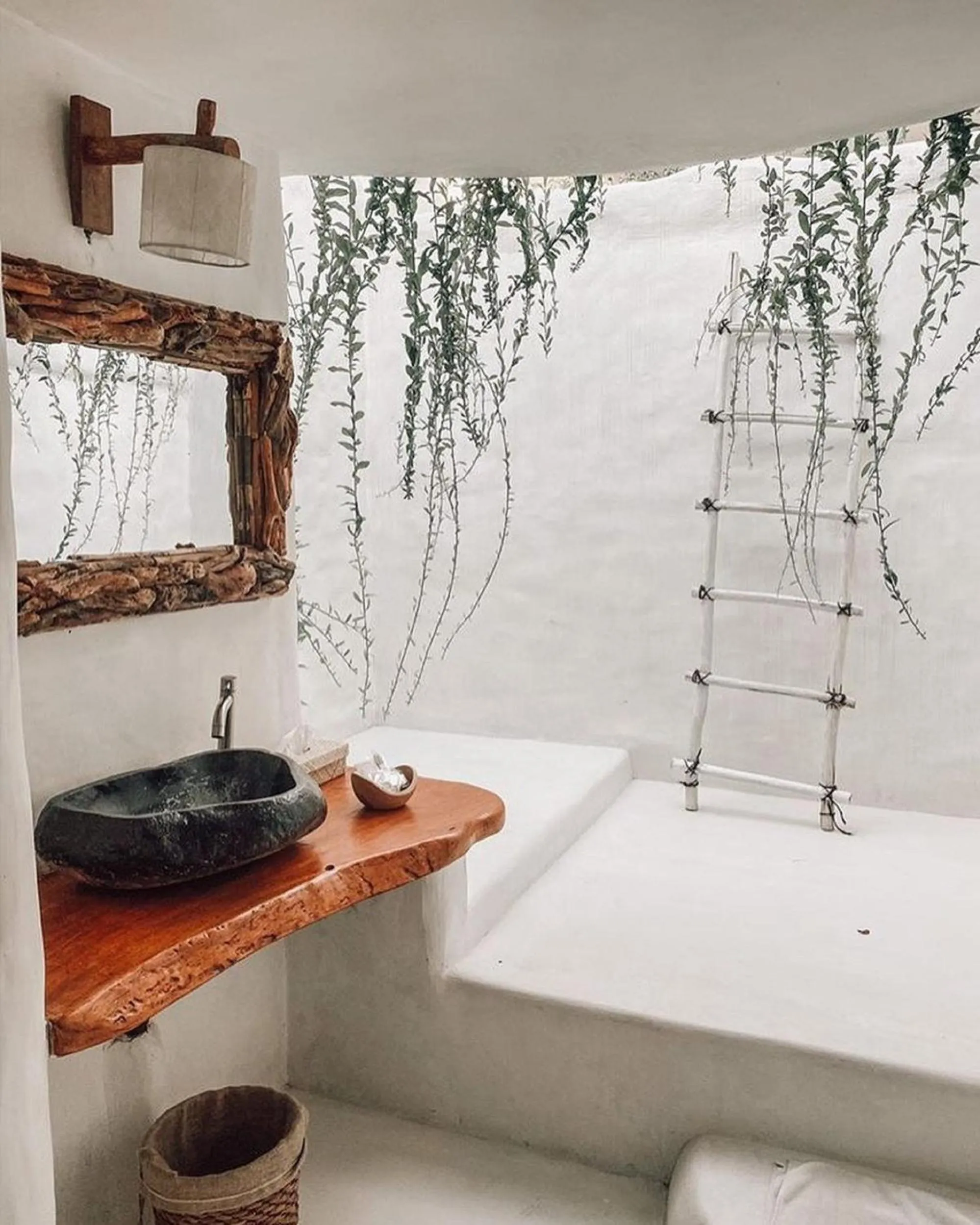 Toilet in Sal Secret Spot