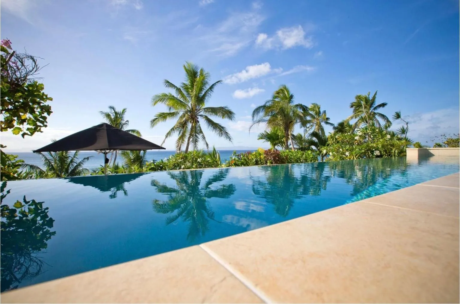 Swimming pool in Taveuni Palms Resort