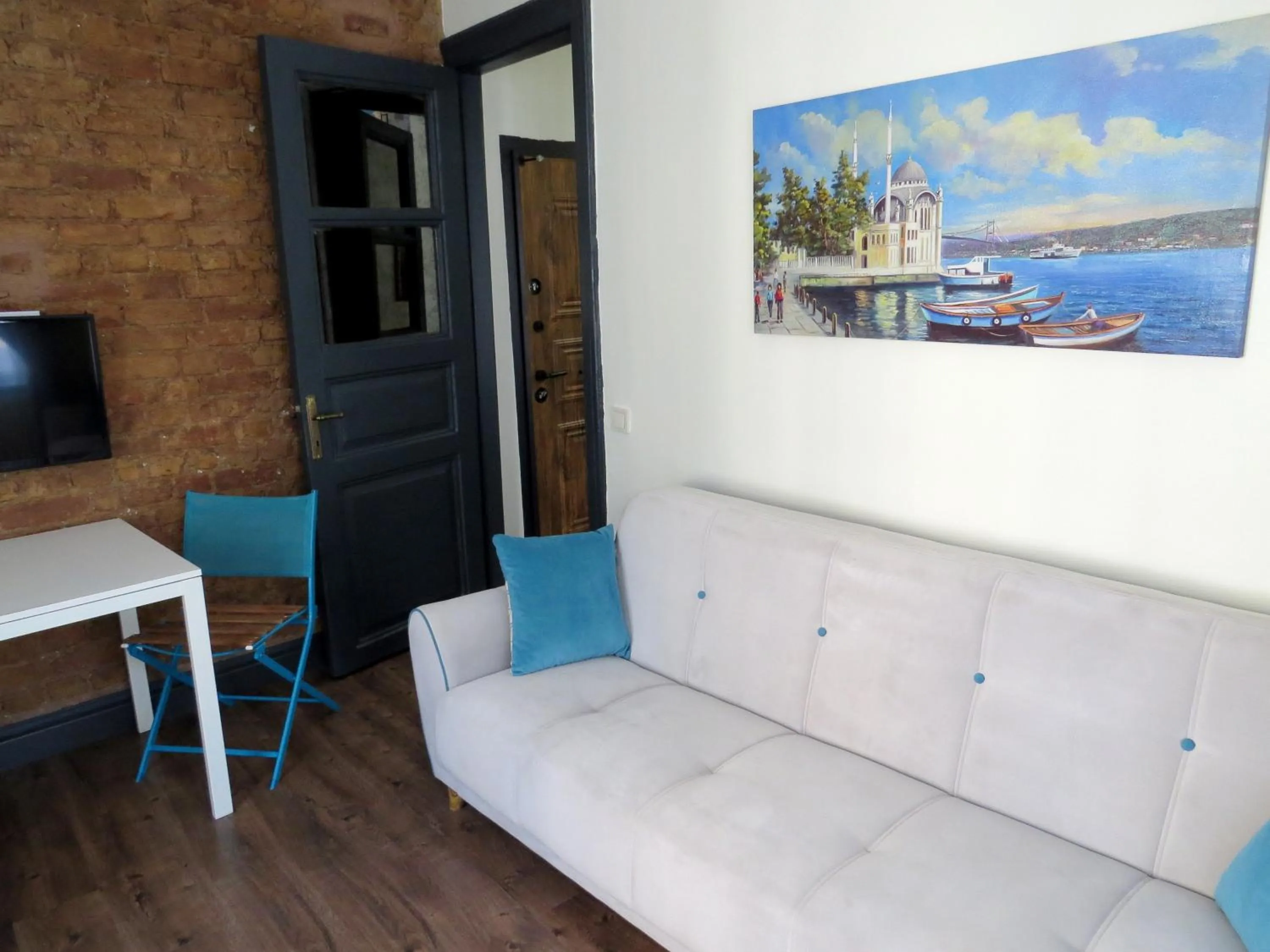 Living room in Istanberry - Berry Life Apartments