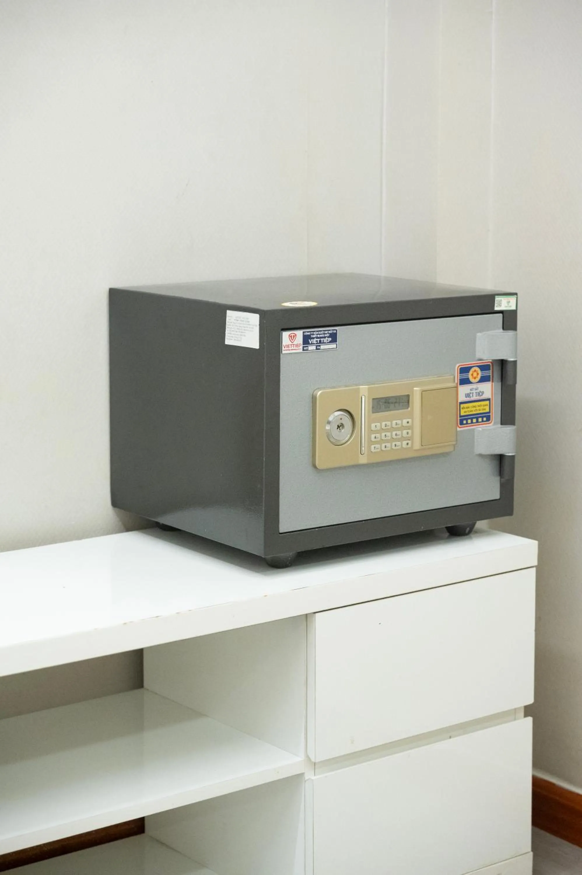 safe in CROWNE BUI VIEN Hotel