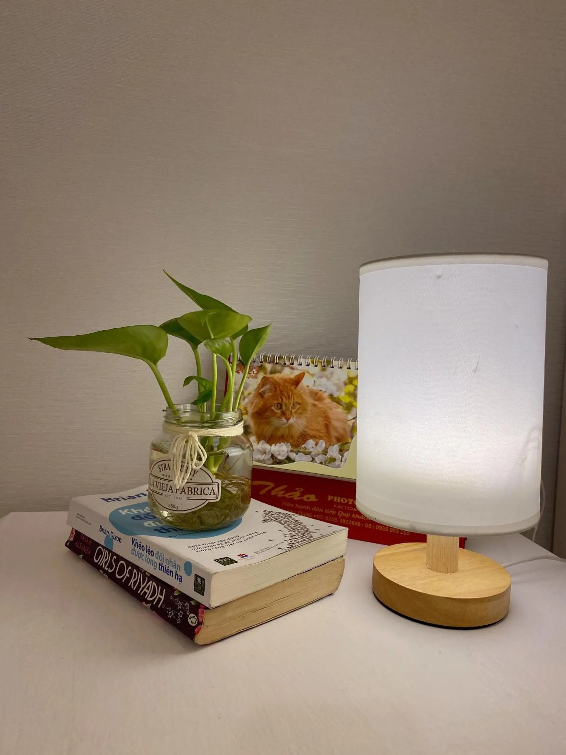 Bed in CROWNE BUI VIEN Hotel