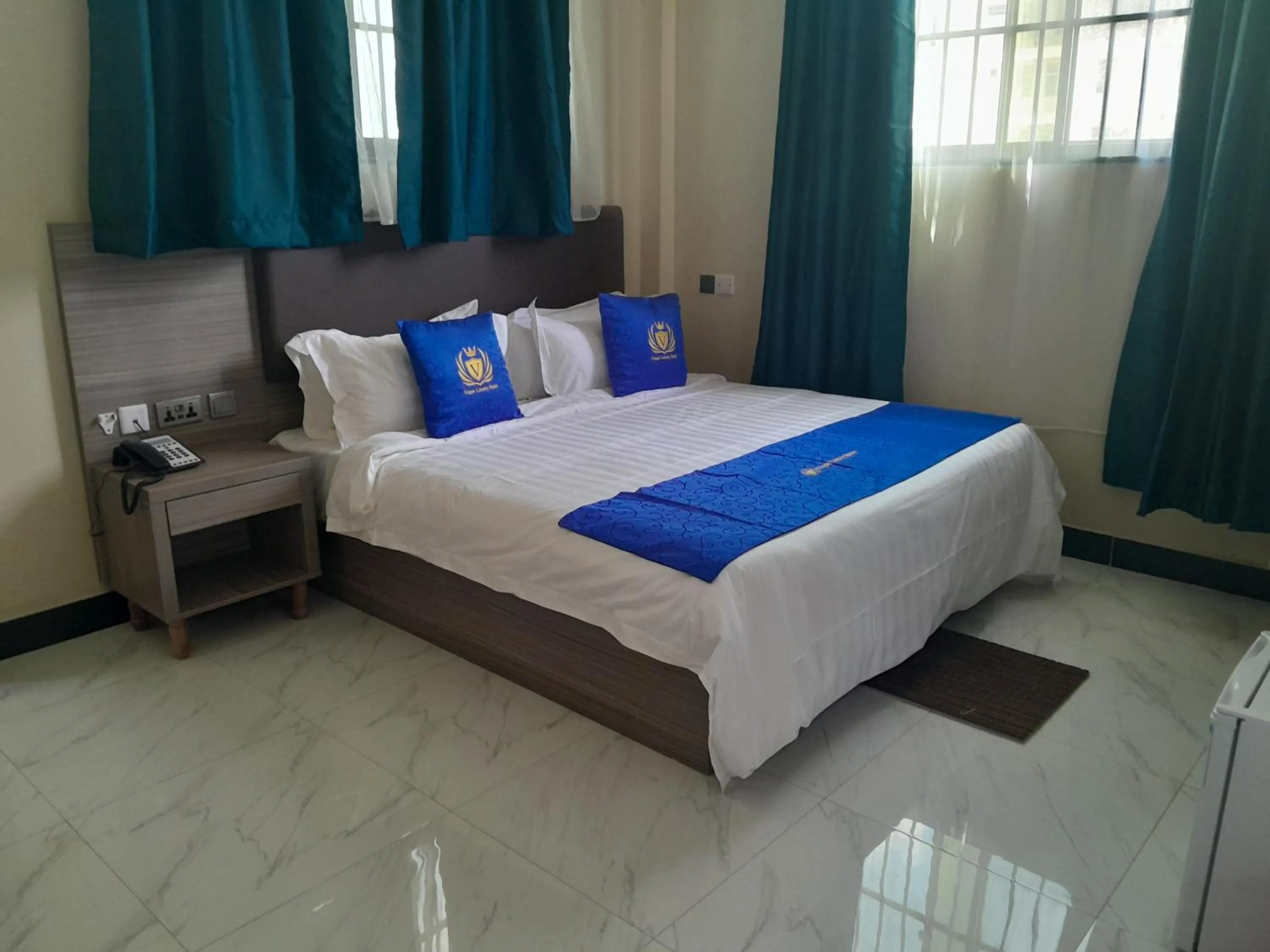 Bed in VEGAS LUXURY HOTEL