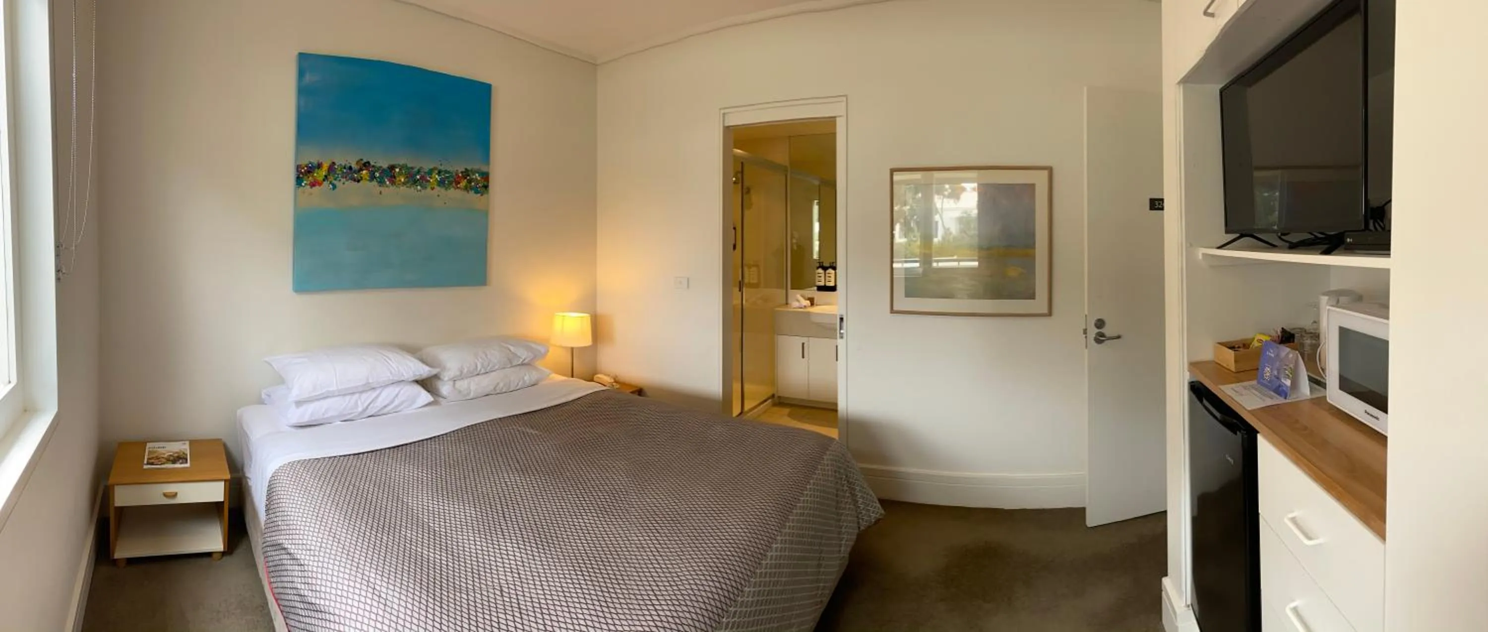 Bedroom, Bed in Portsea Village Resort