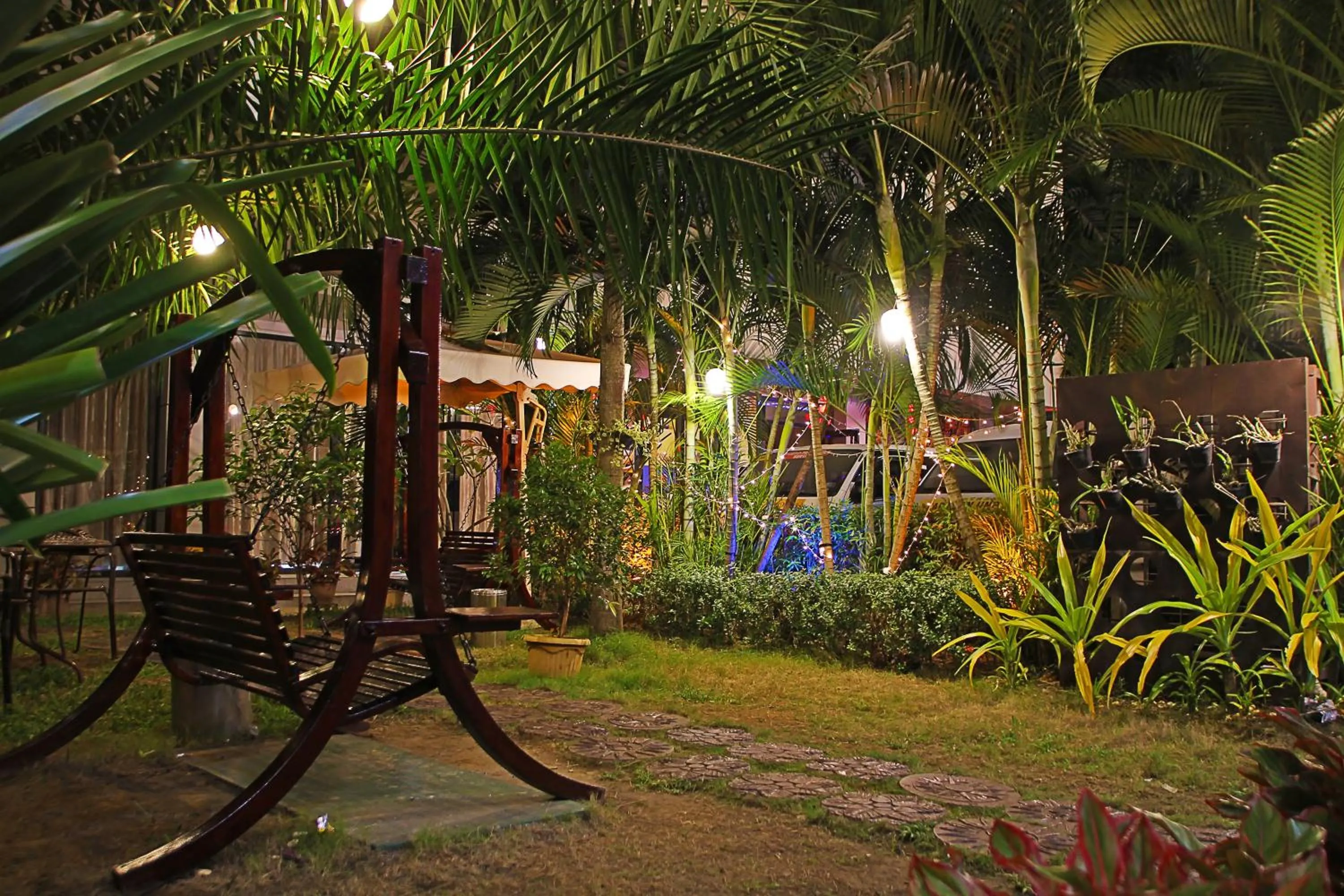 Garden in Palawan Uno Hotel