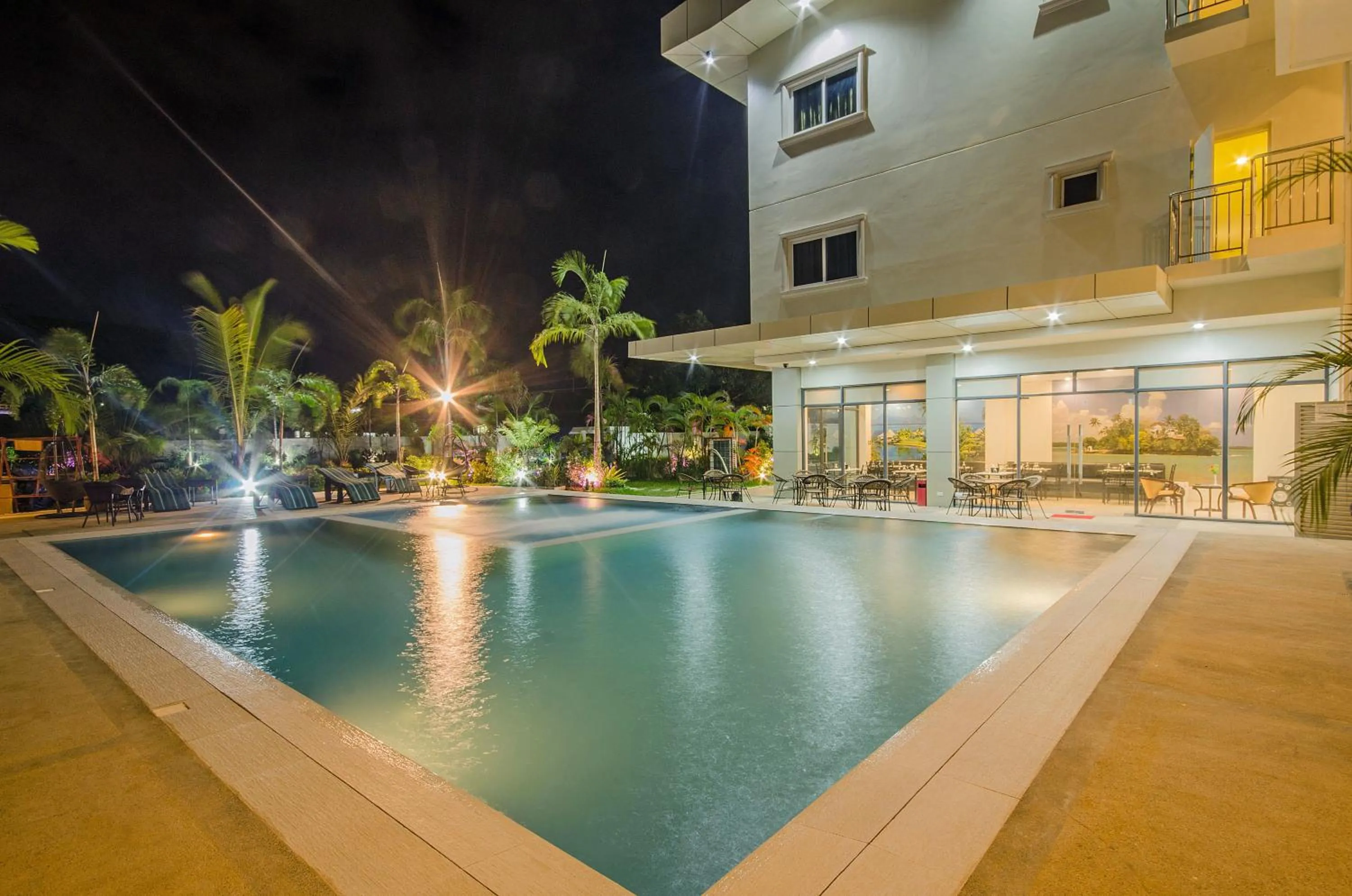 Night in Palawan Uno Hotel