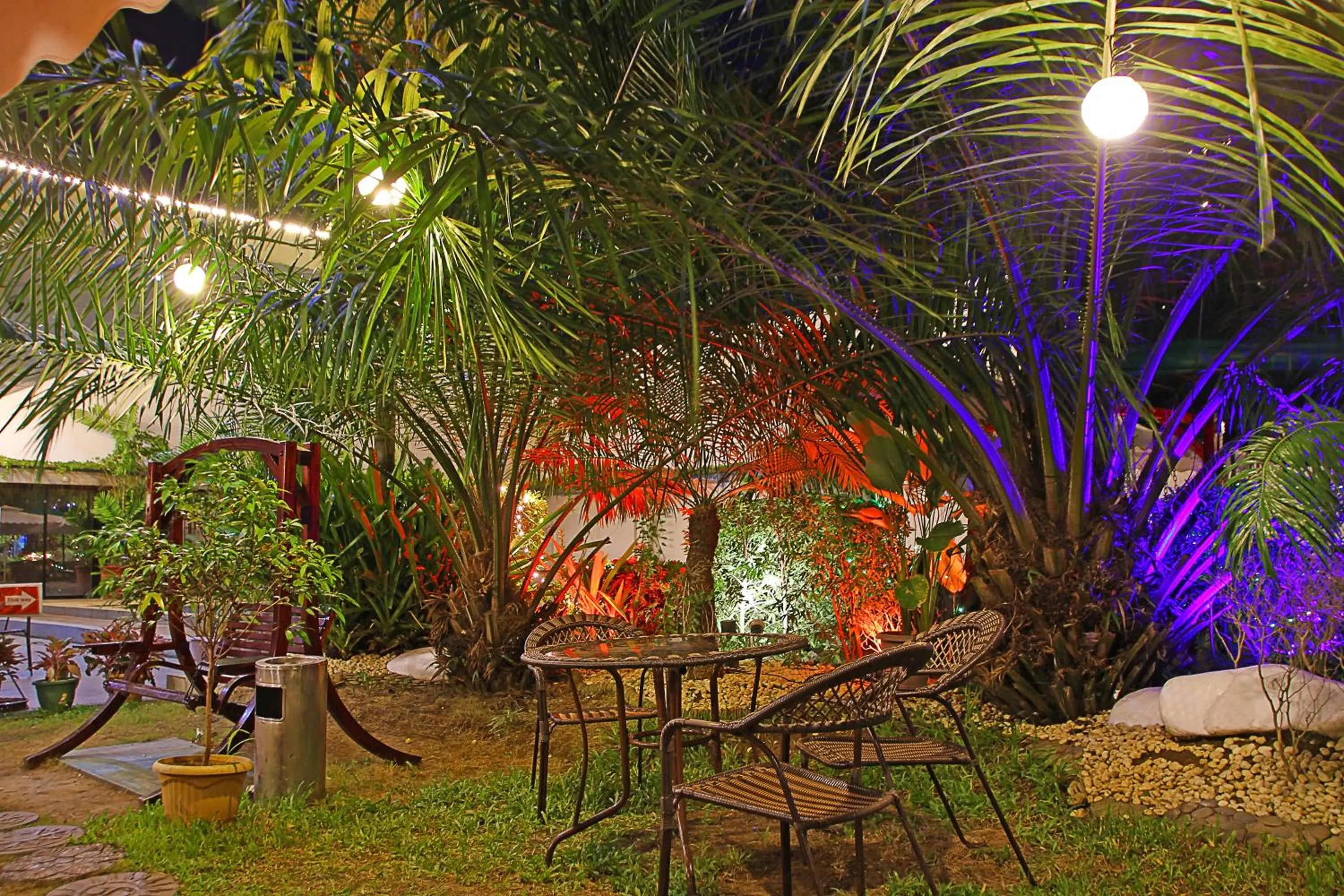 Night in Palawan Uno Hotel