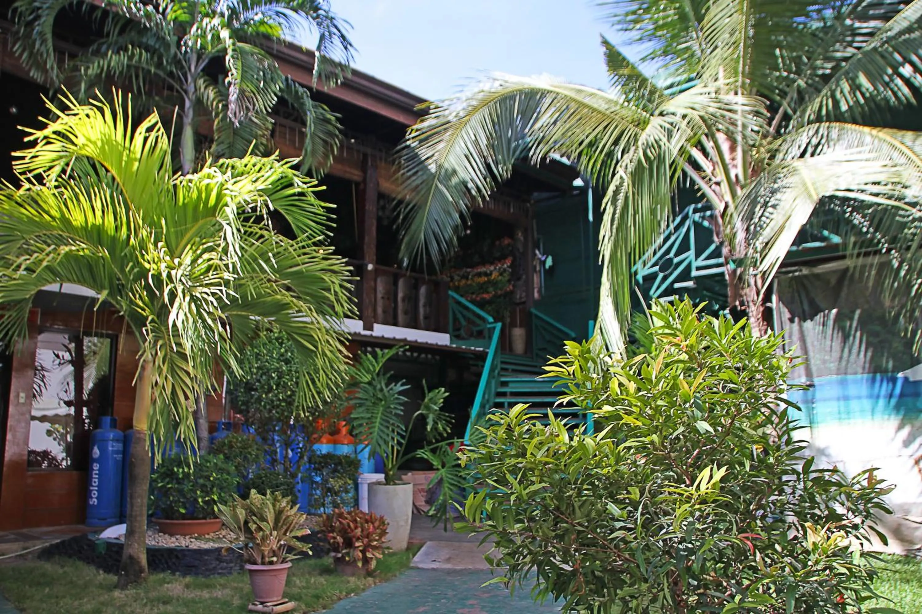 Restaurant/places to eat in Palawan Uno Hotel