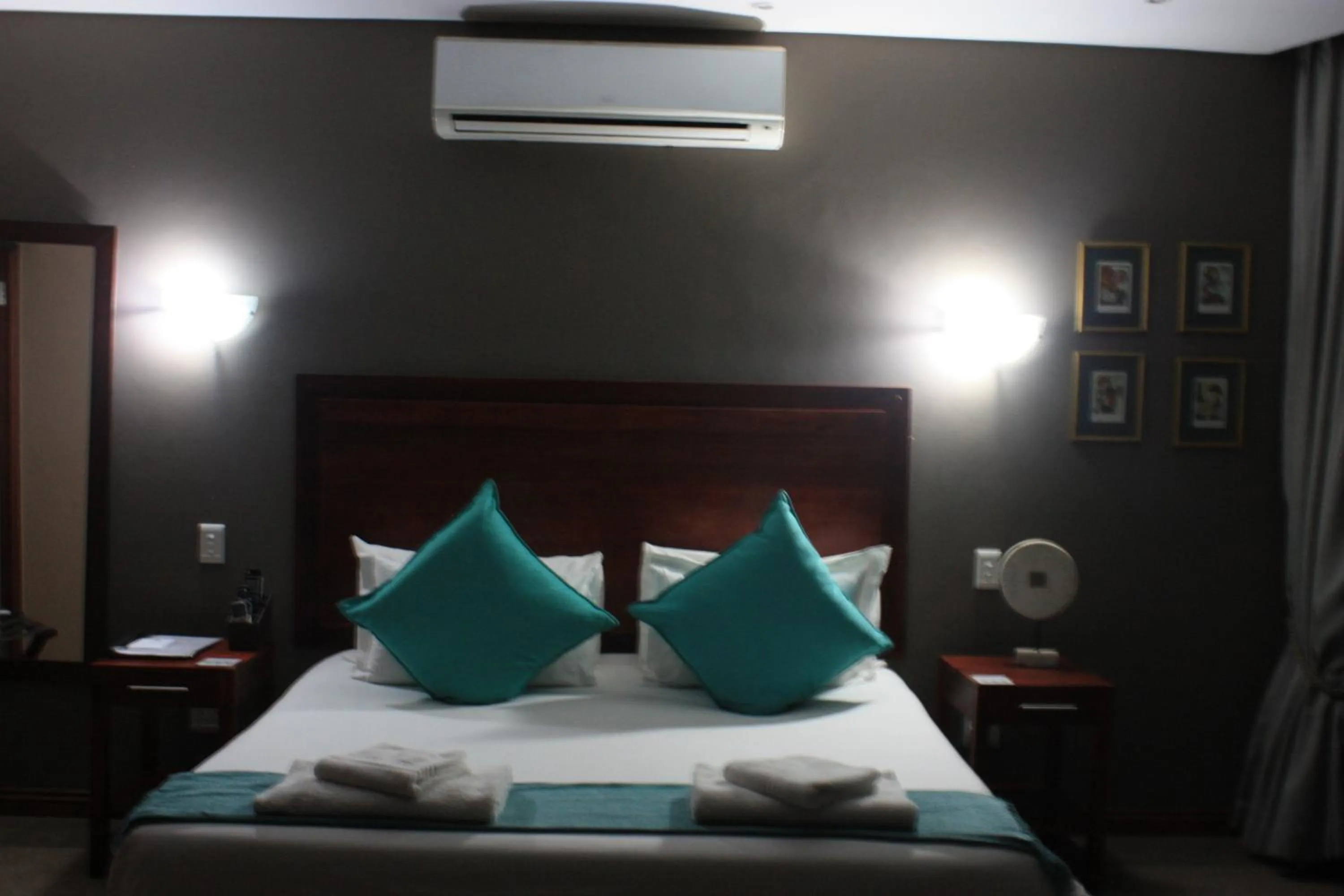 Bed in Over The Moon Guesthouse