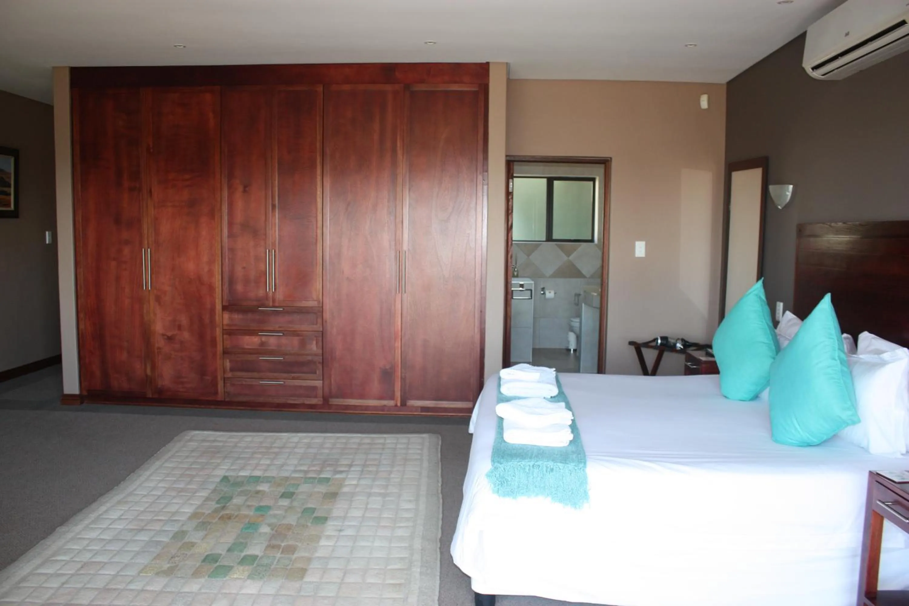 Bed in Over The Moon Guesthouse