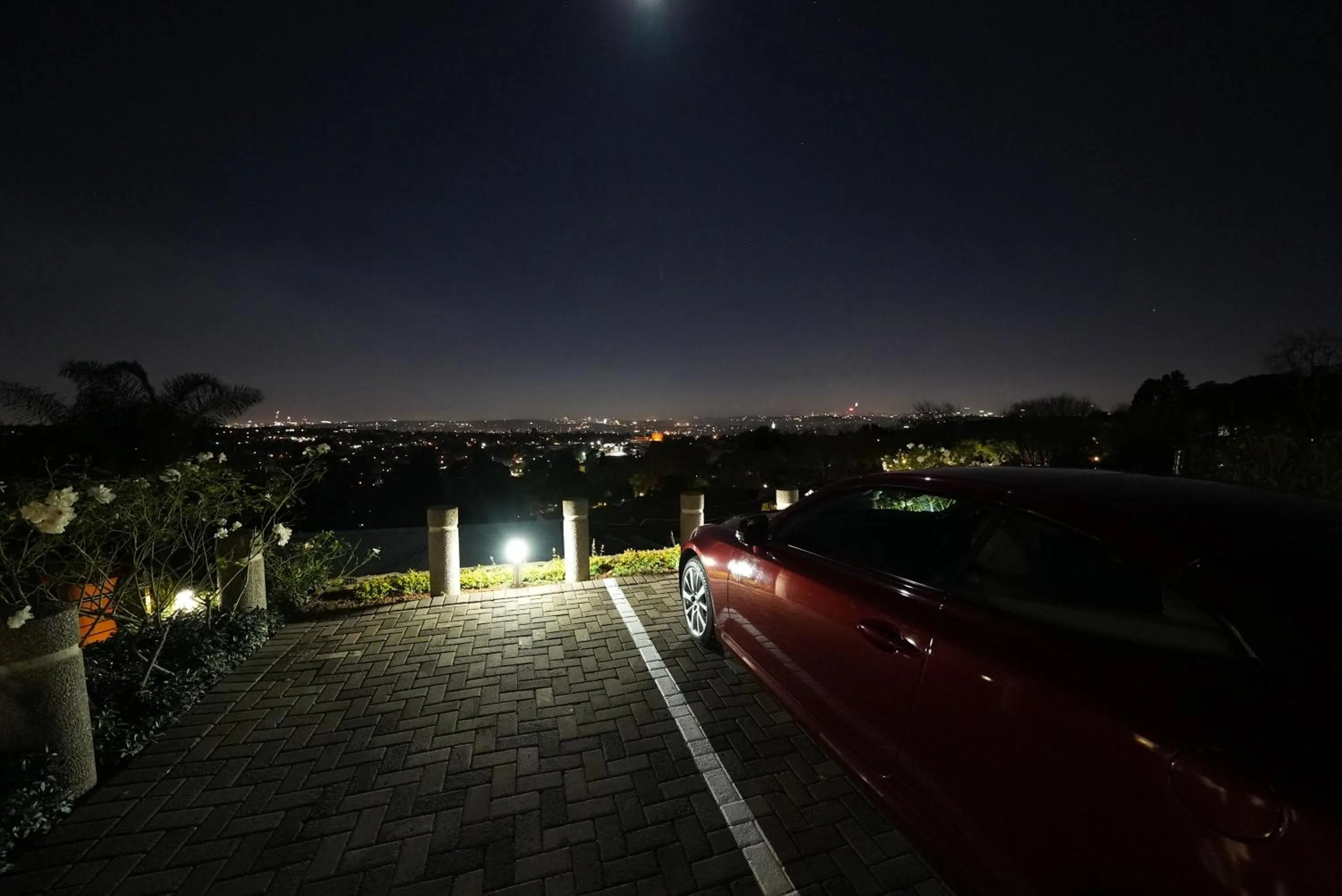 Neighbourhood in Over The Moon Guesthouse