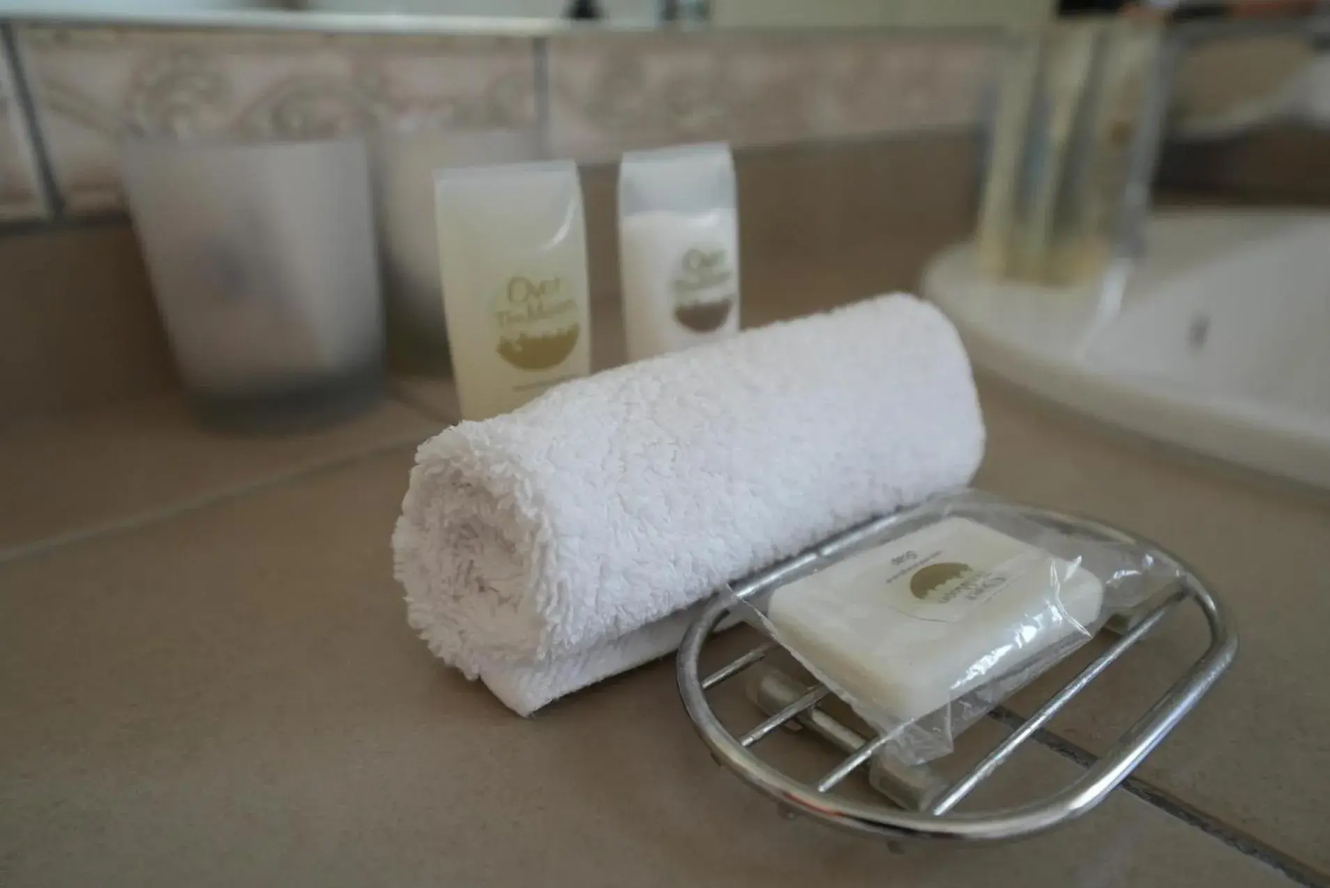 Standard King Room - single occupancy in Over The Moon Guesthouse Standard King Room - single occupancy in Over The Moon Guesthouse