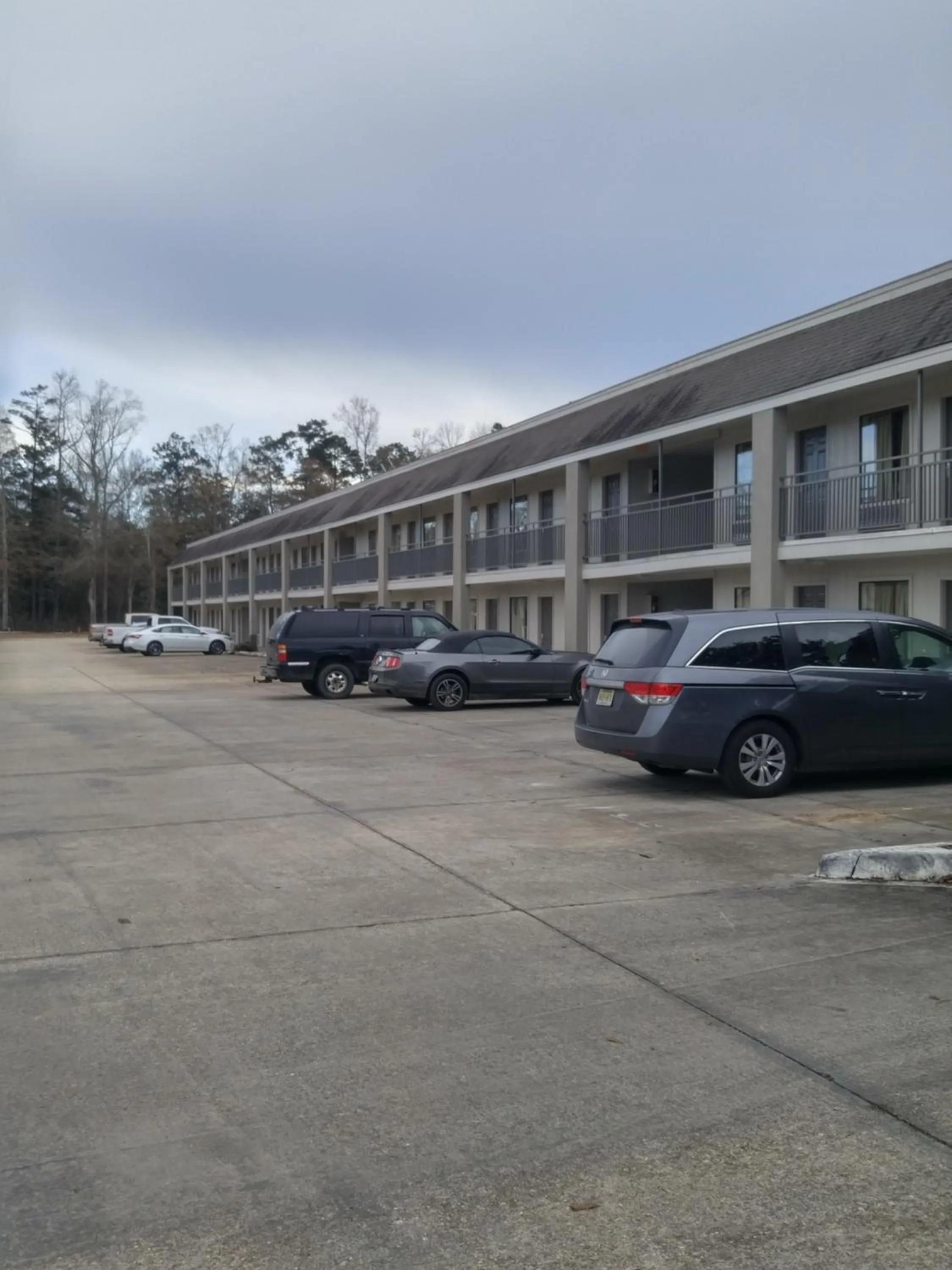 Travelers Rest Motel