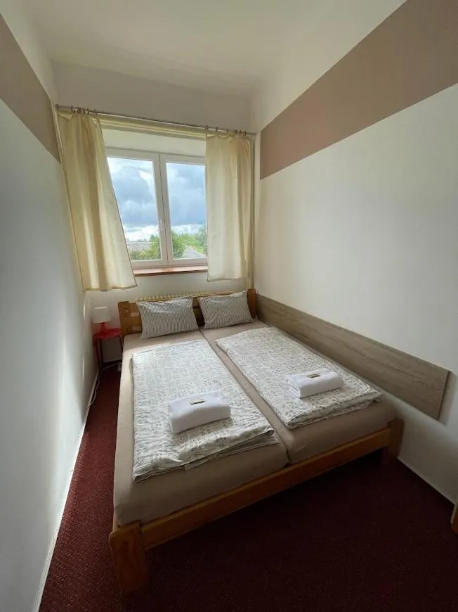 Bed in Hotel Rohanov