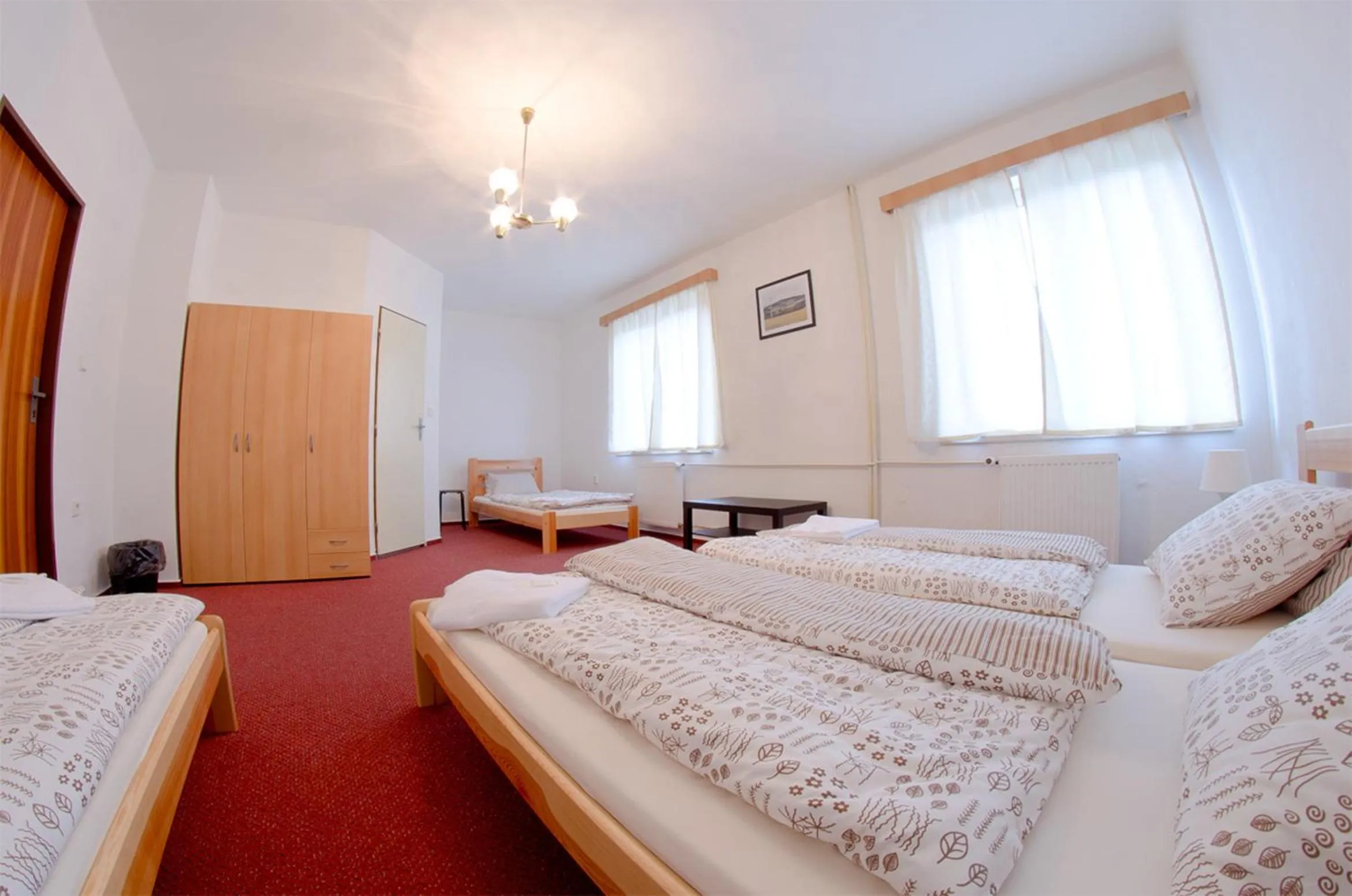 Day, Bed in Hotel Rohanov