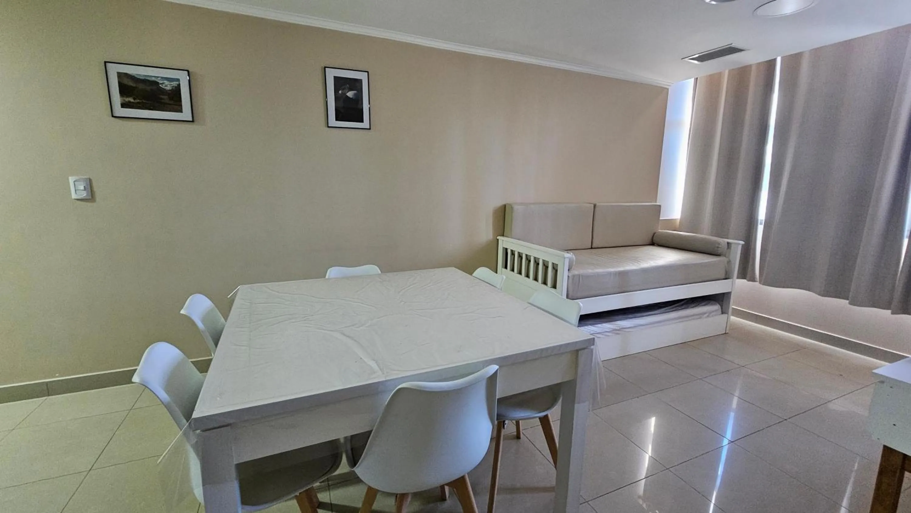 Living room, Bed in CONDOR Patagonia Aparts