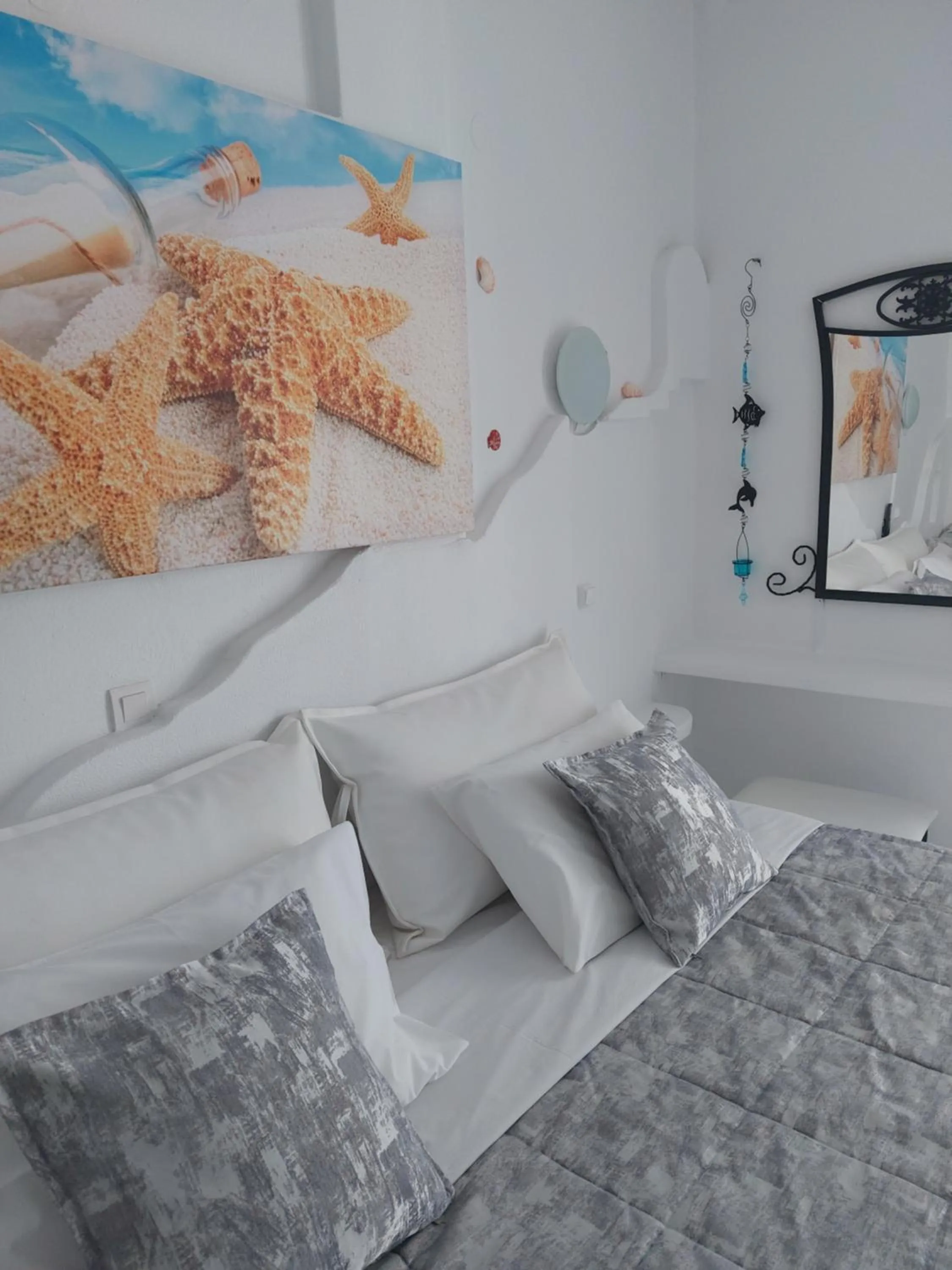 Bedroom, Bed in Doron Hotel Delfini