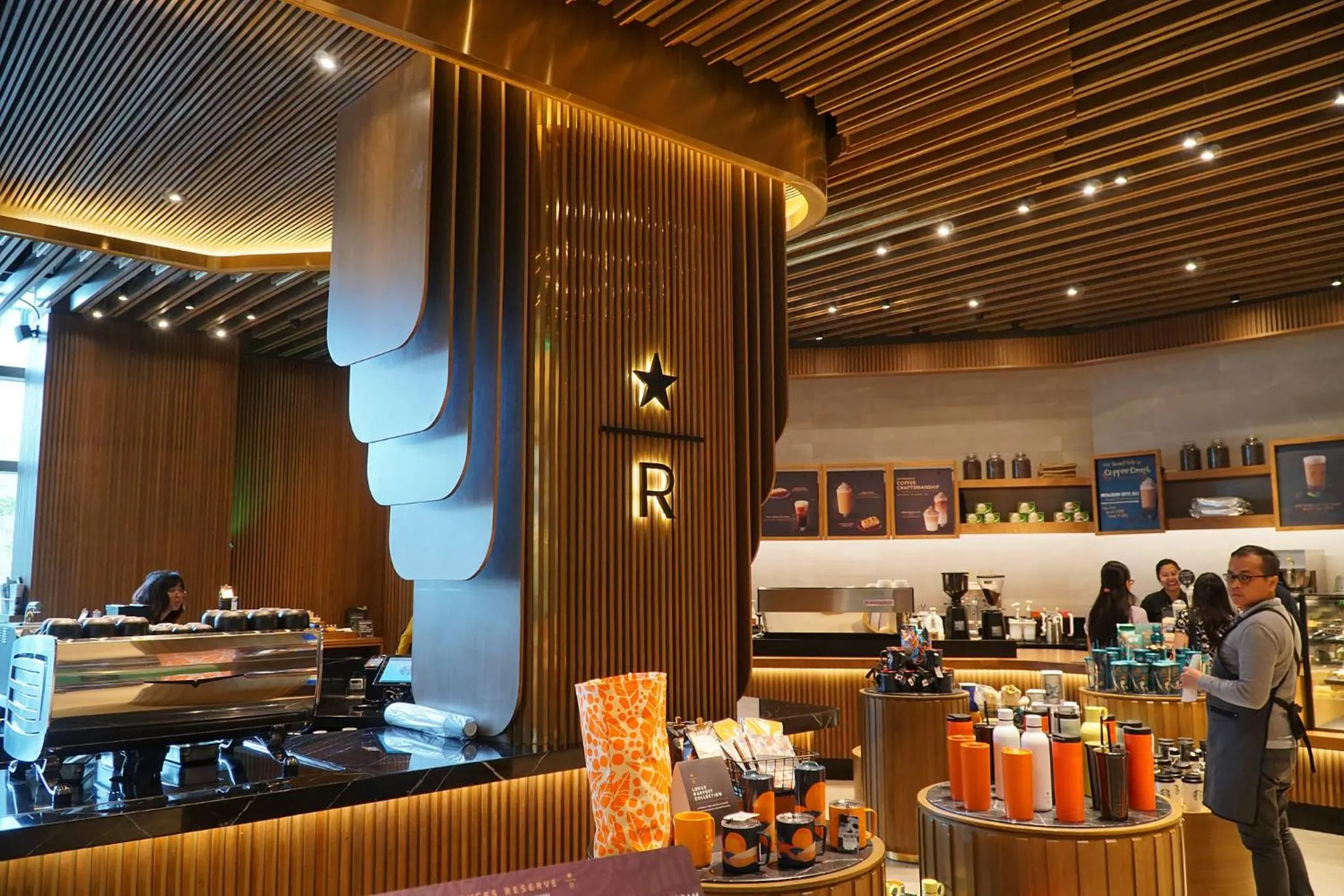 Coffee/tea facilities in E & T Homecations 2 Bedroom Apartment at SMDC Air Residences