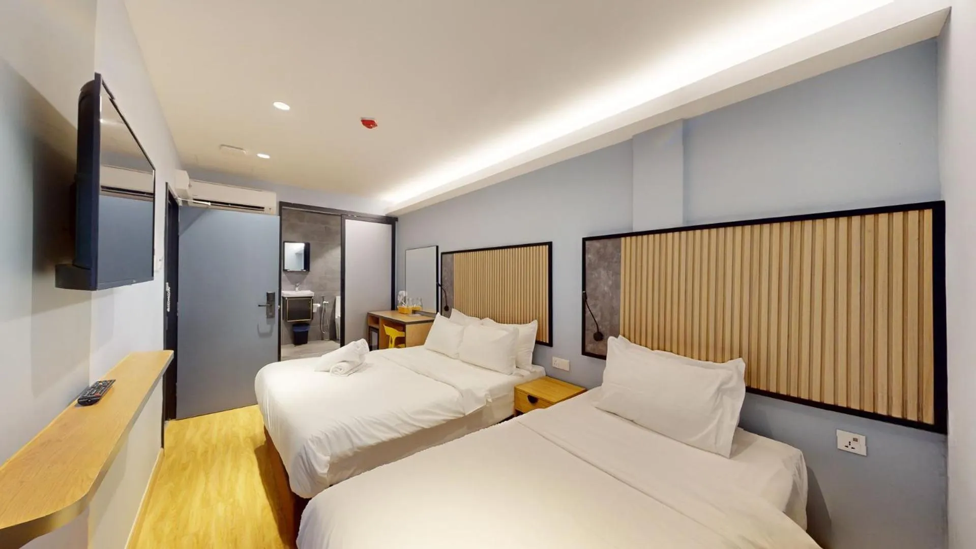 Bed in Blue Lagoon At Bandar Sunway