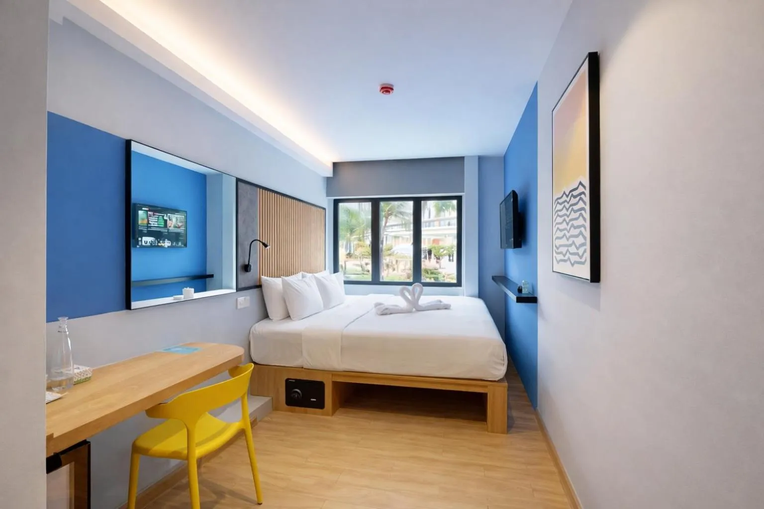 Bed in Blue Lagoon At Bandar Sunway